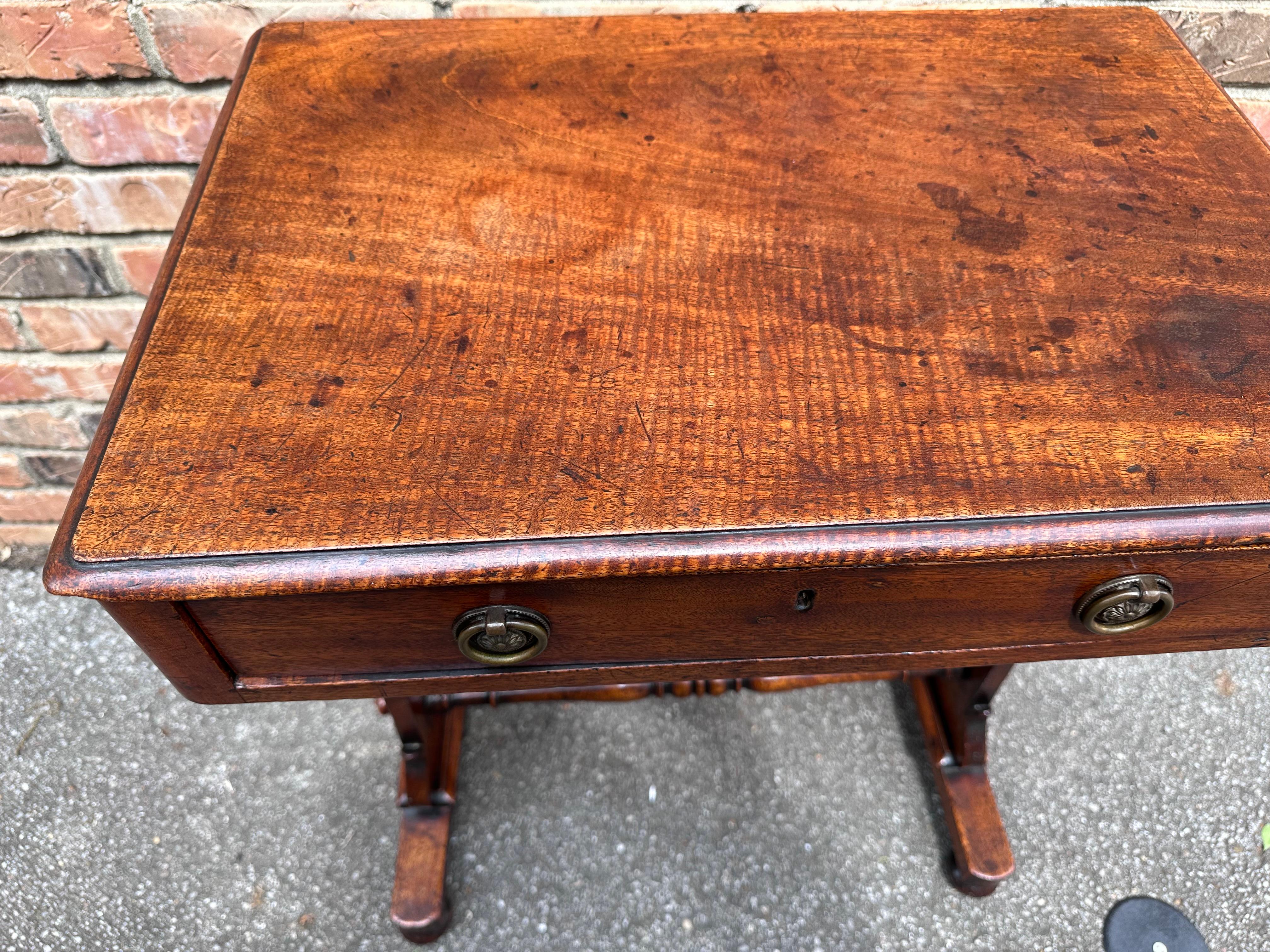 19th Century English Side Table For Sale 4