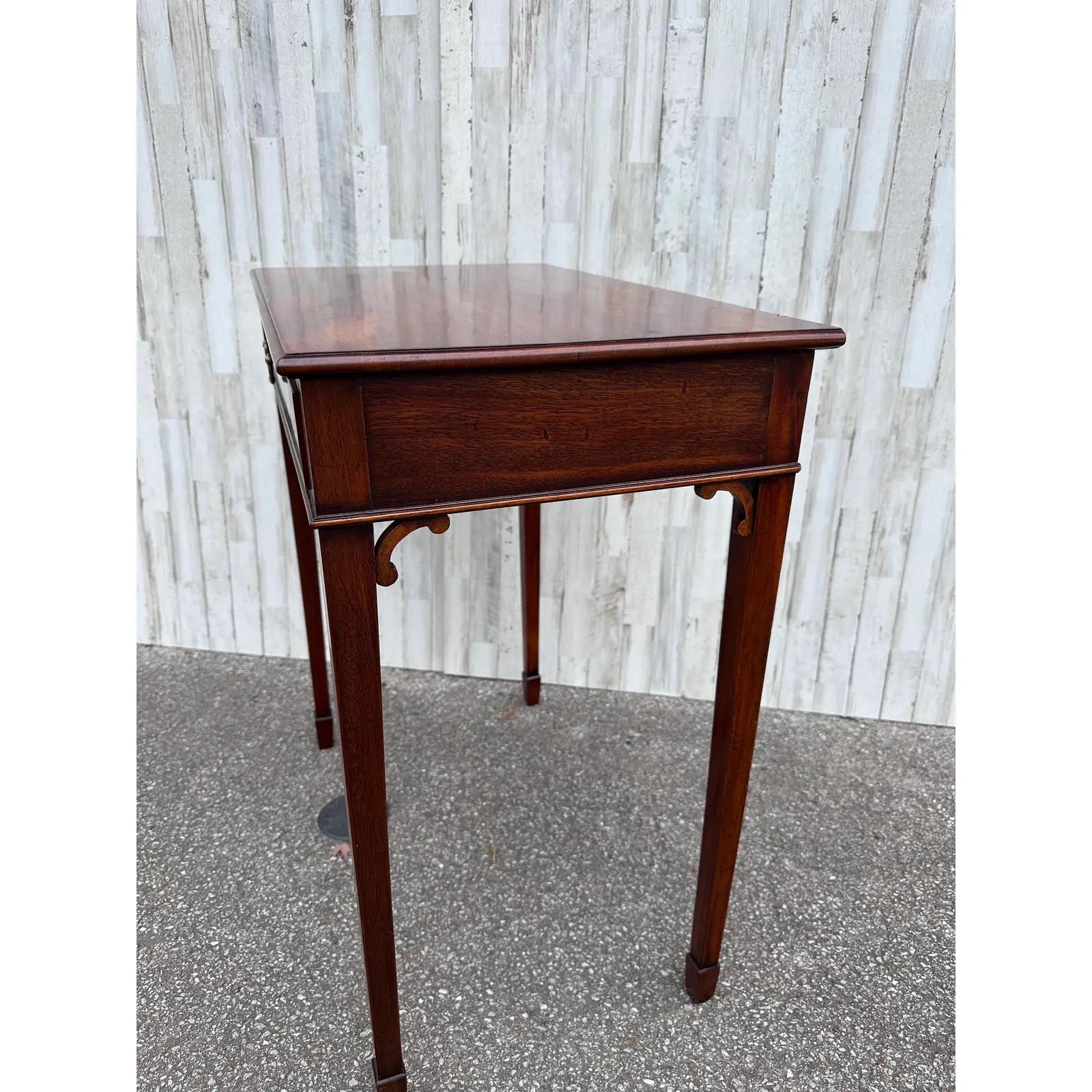 19th Century English Side Table In Good Condition For Sale In Nashville, TN