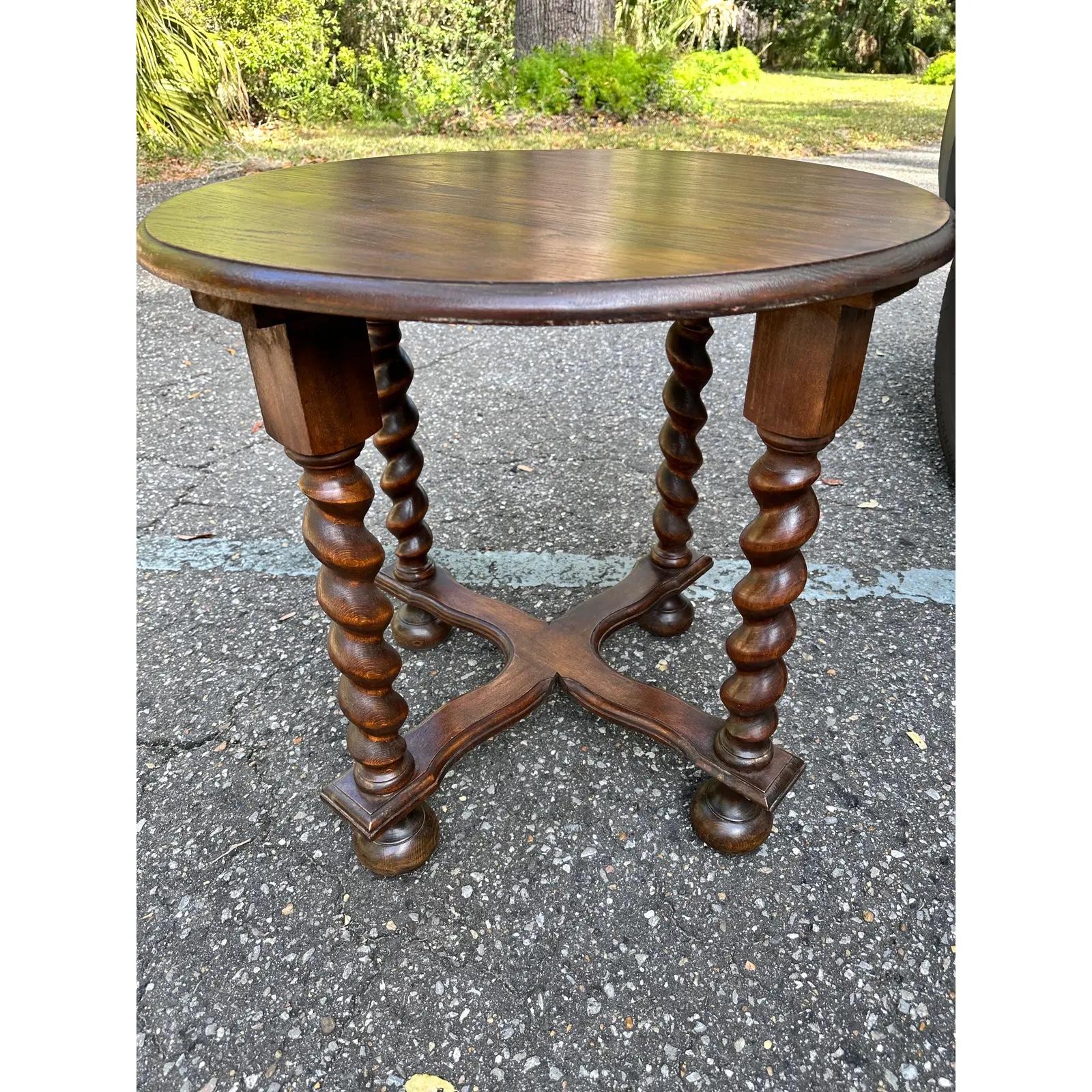 19th Century English Side Table In Excellent Condition For Sale In Nashville, TN