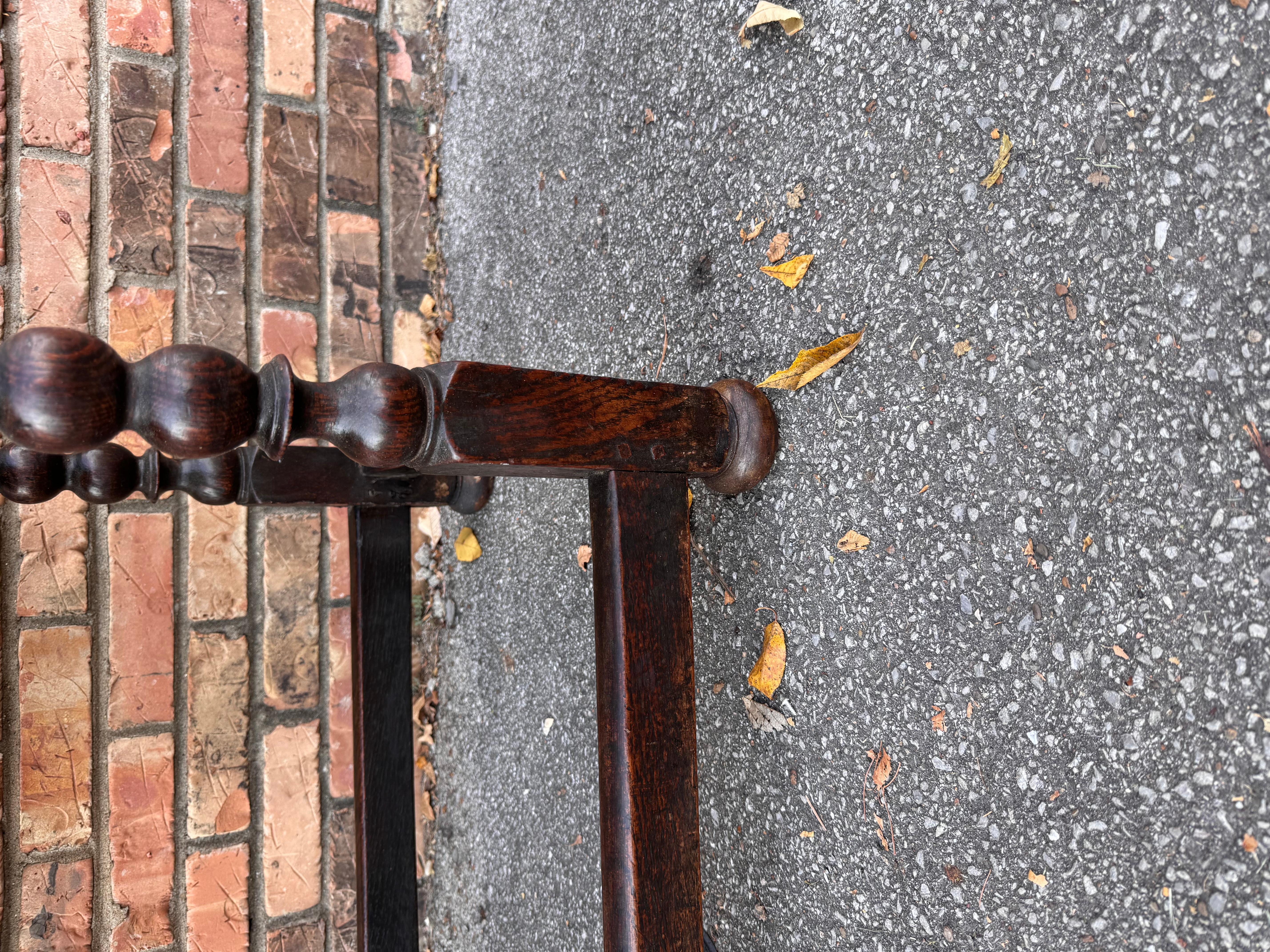 Milieu du XIXe siècle Table d'appoint anglaise du 19e siècle en vente