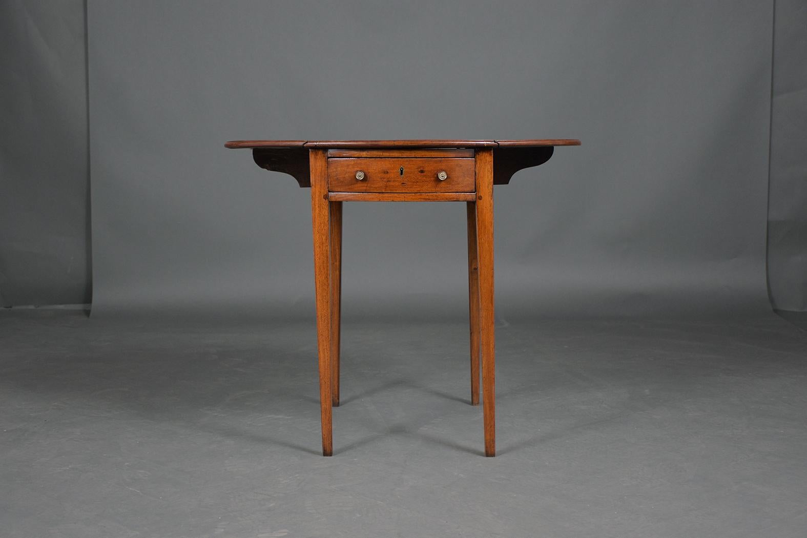 Lacquer 19th Century Cherrywood Antique Pembrook Table with Folding Leaves