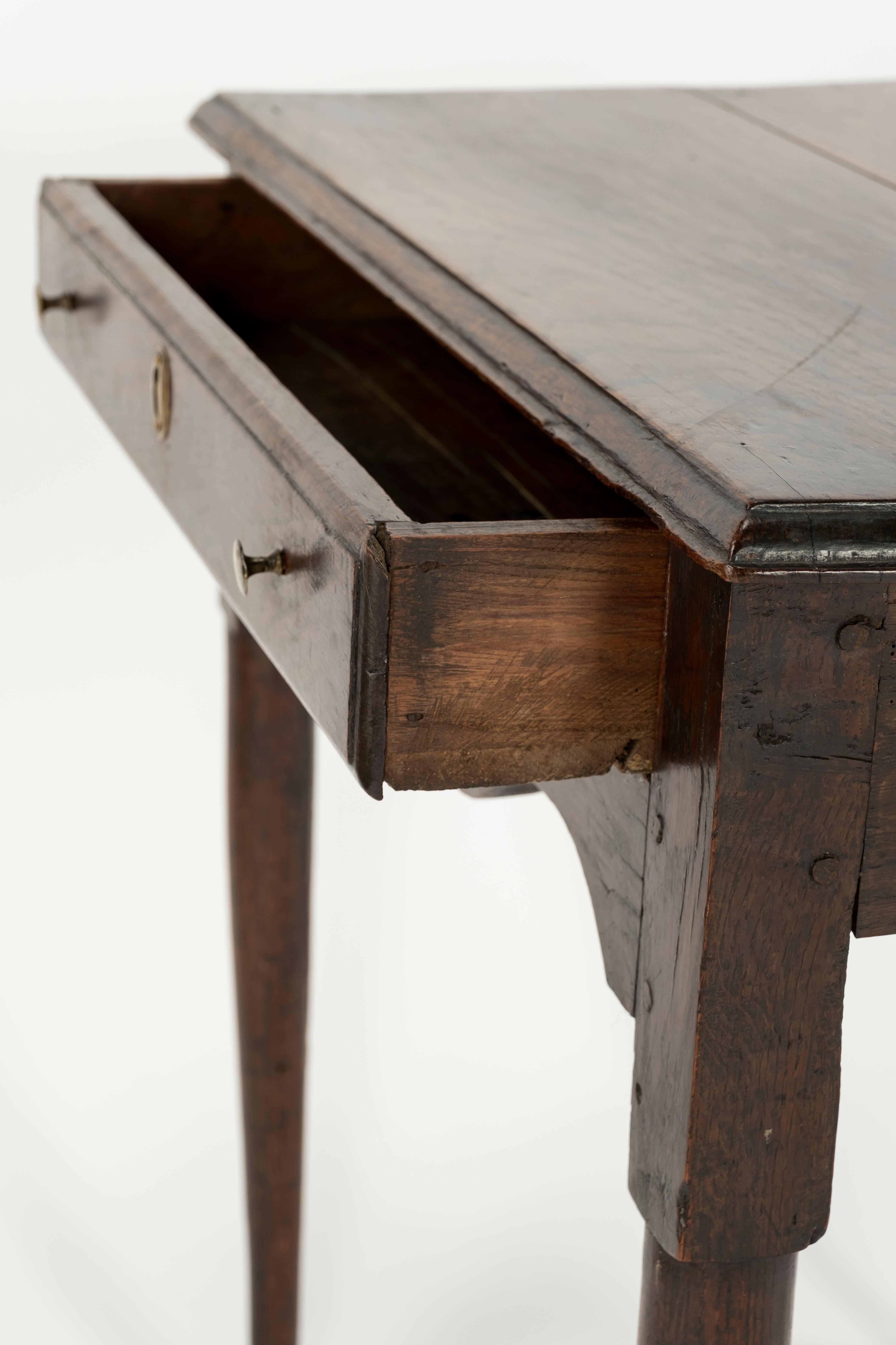 Oak 19th Century English Side Table