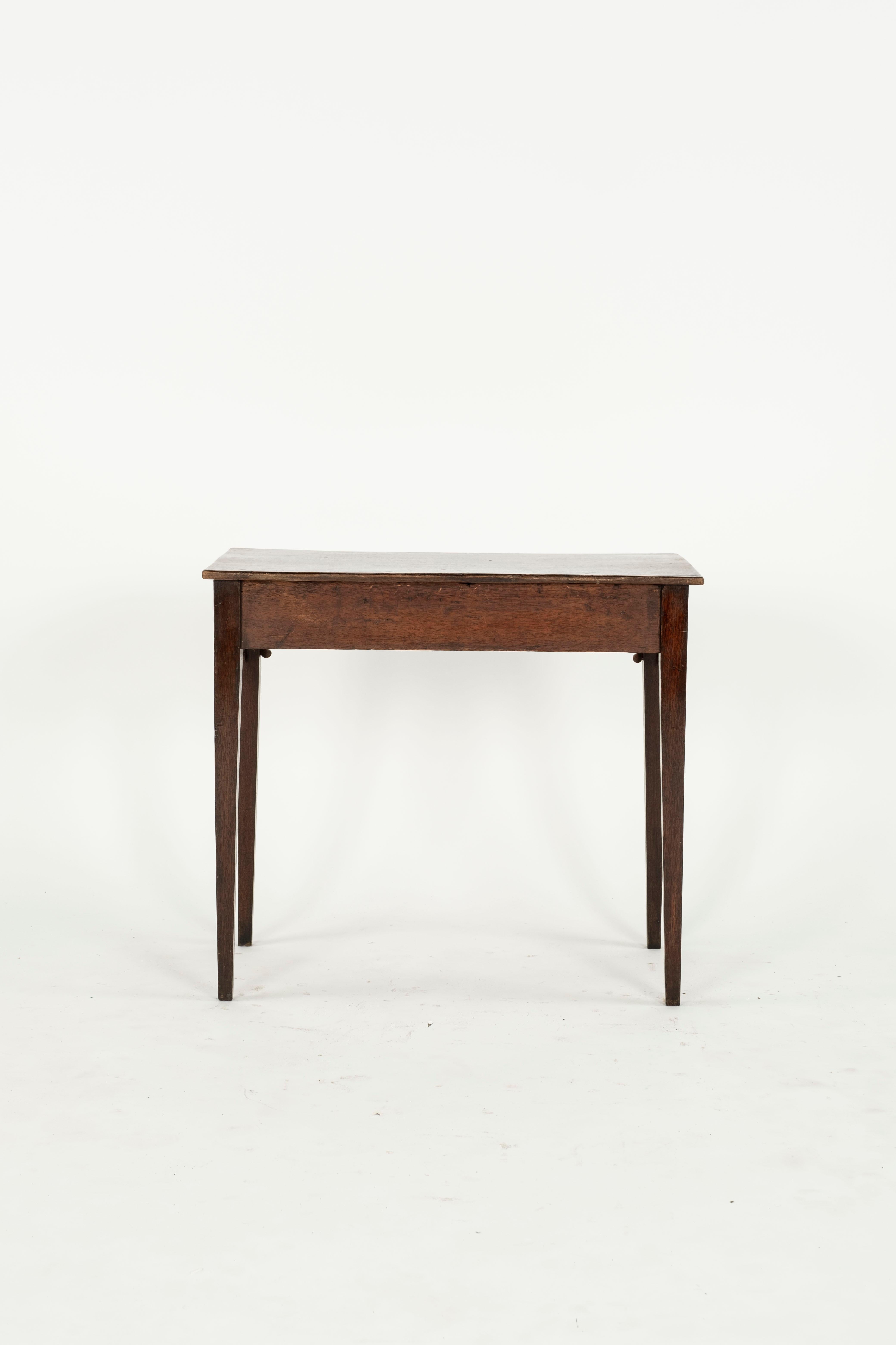 19th Century English Side Table For Sale 1