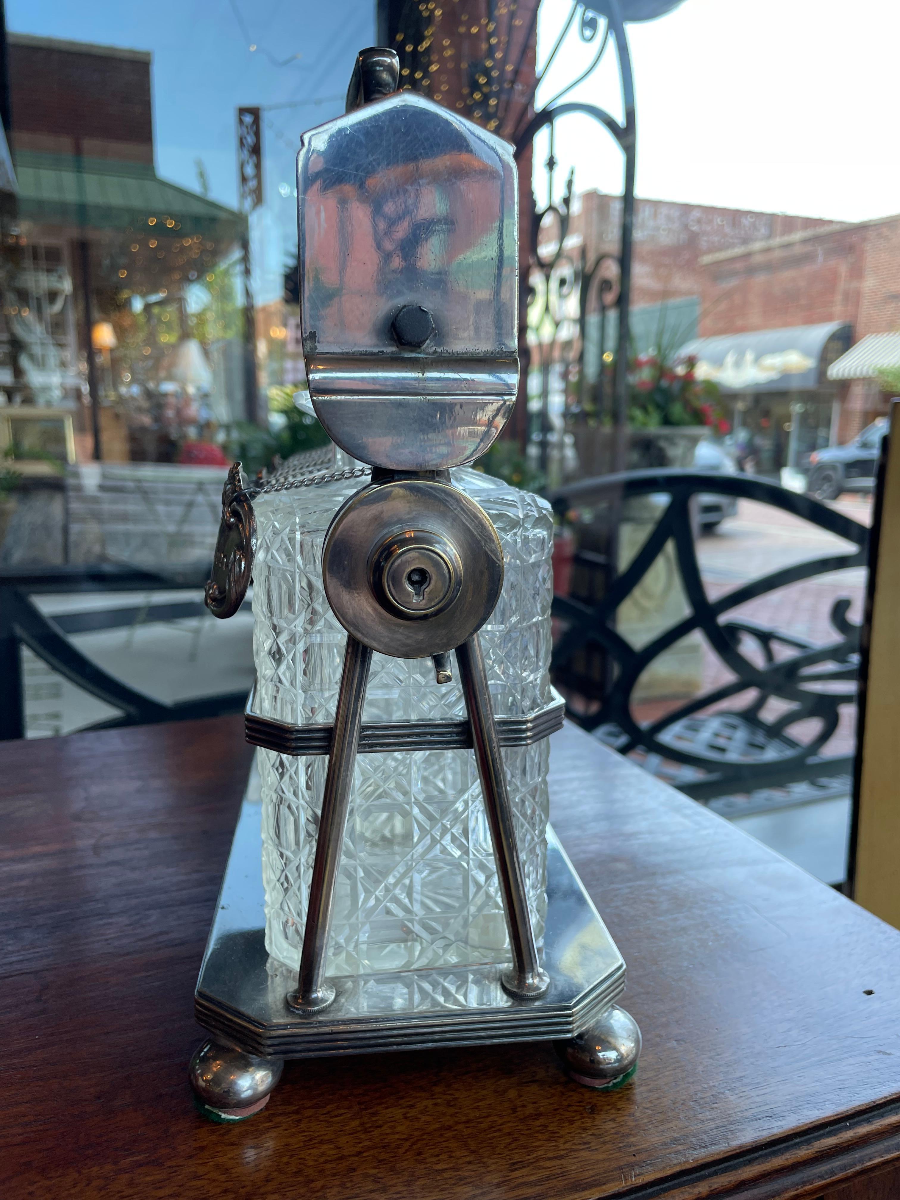 19th Century English Silver Plated Three Carafe Tantalus with Lock Mechanism For Sale 6