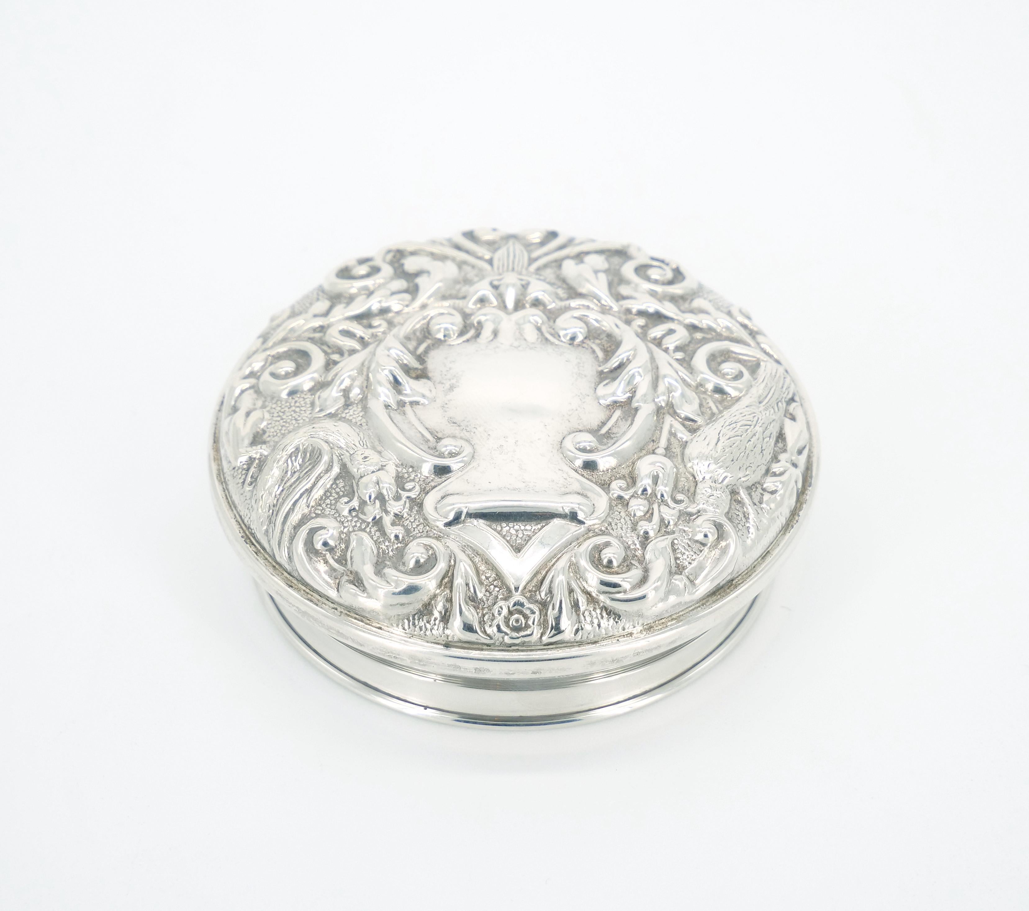 Early 19th Century 19th Century English Sterling Silver Lidded Top / Cut Glass Covered Piece For Sale