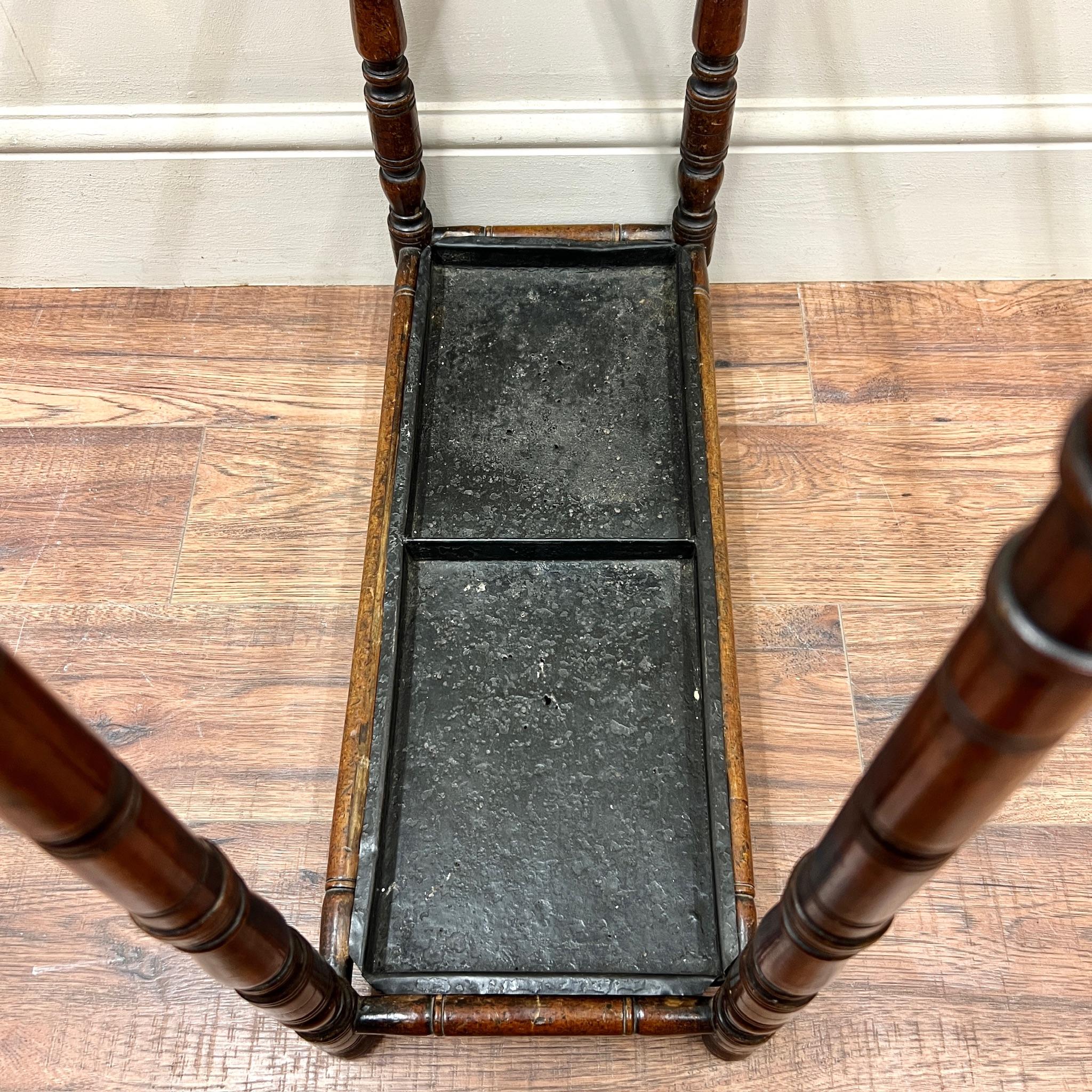 19e siècle, Anglais Sticks Stand en vente 9