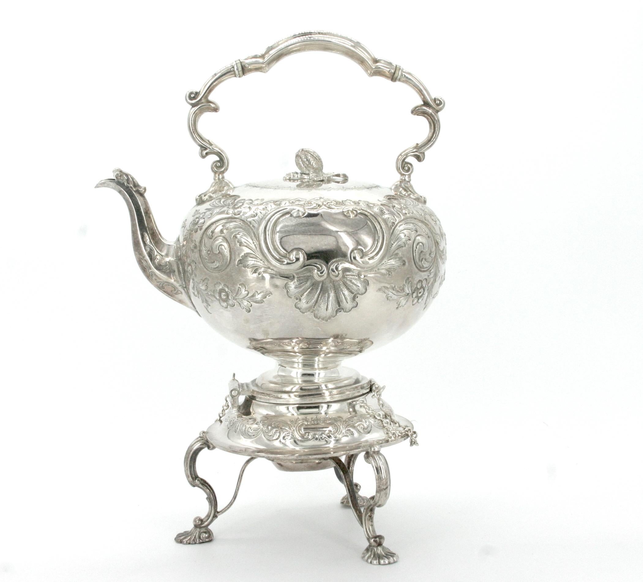 19th Century English Tableware Tea/Coffee Service In Good Condition For Sale In Tarry Town, NY