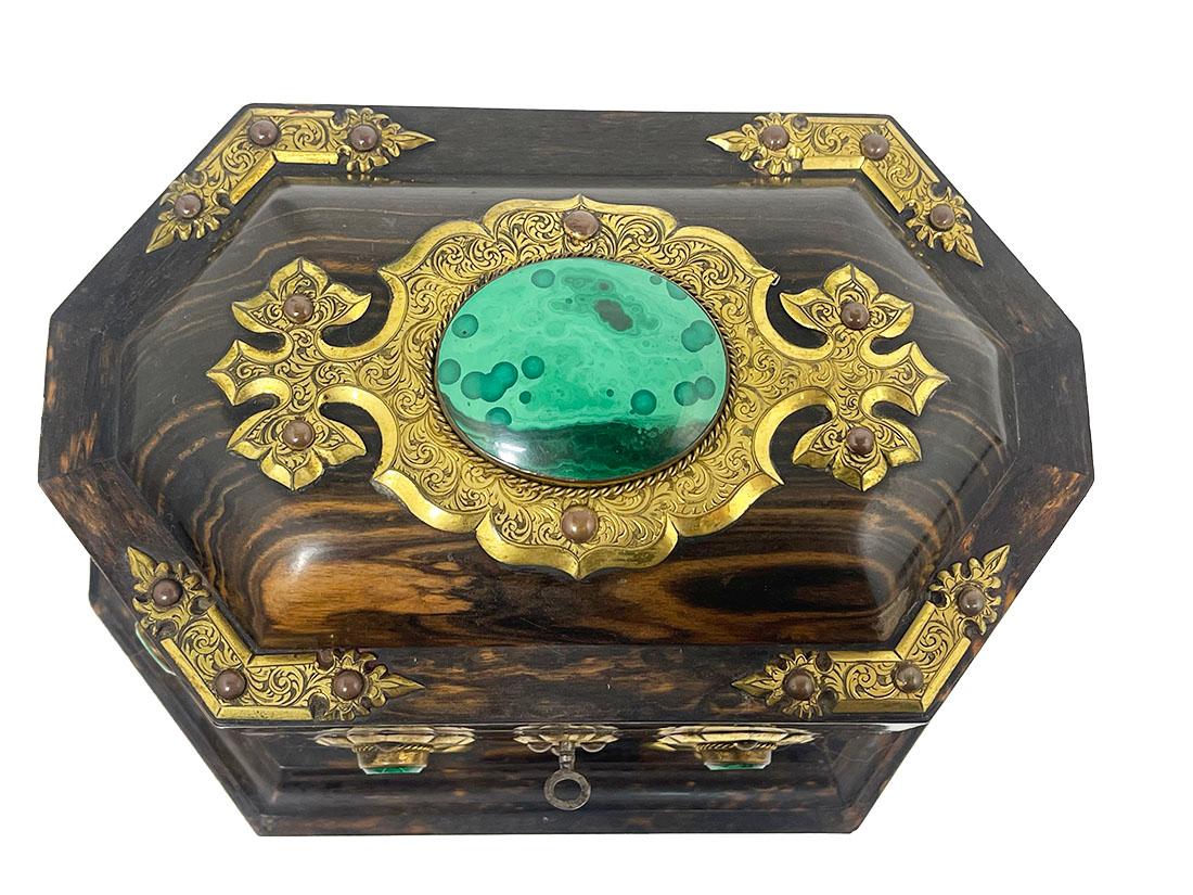 Boite à thé anglaise du 19ème siècle par P. & A. I.P., Londres en vente 7