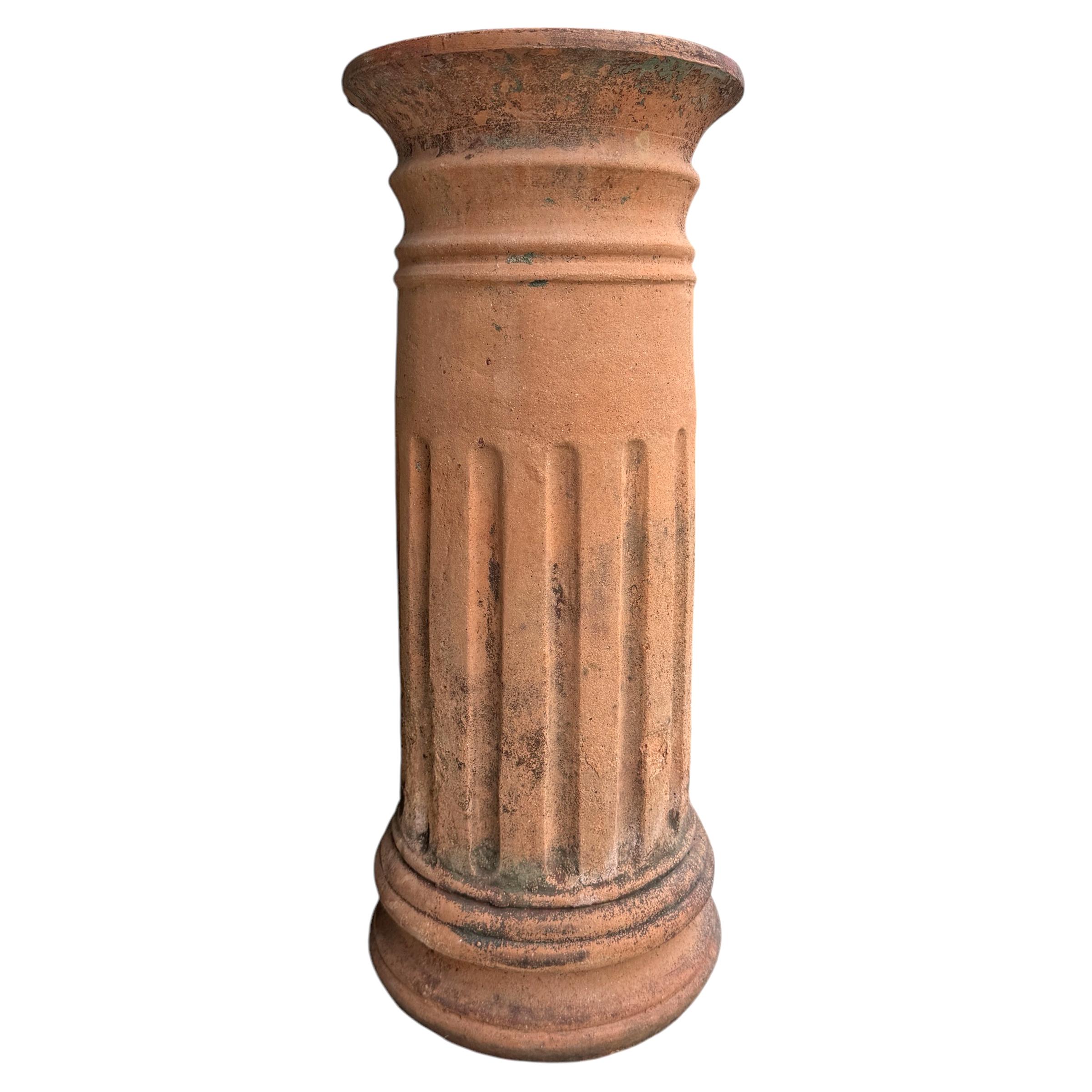 19th Century English Terracotta Chimney Pot In Good Condition In Chicago, IL