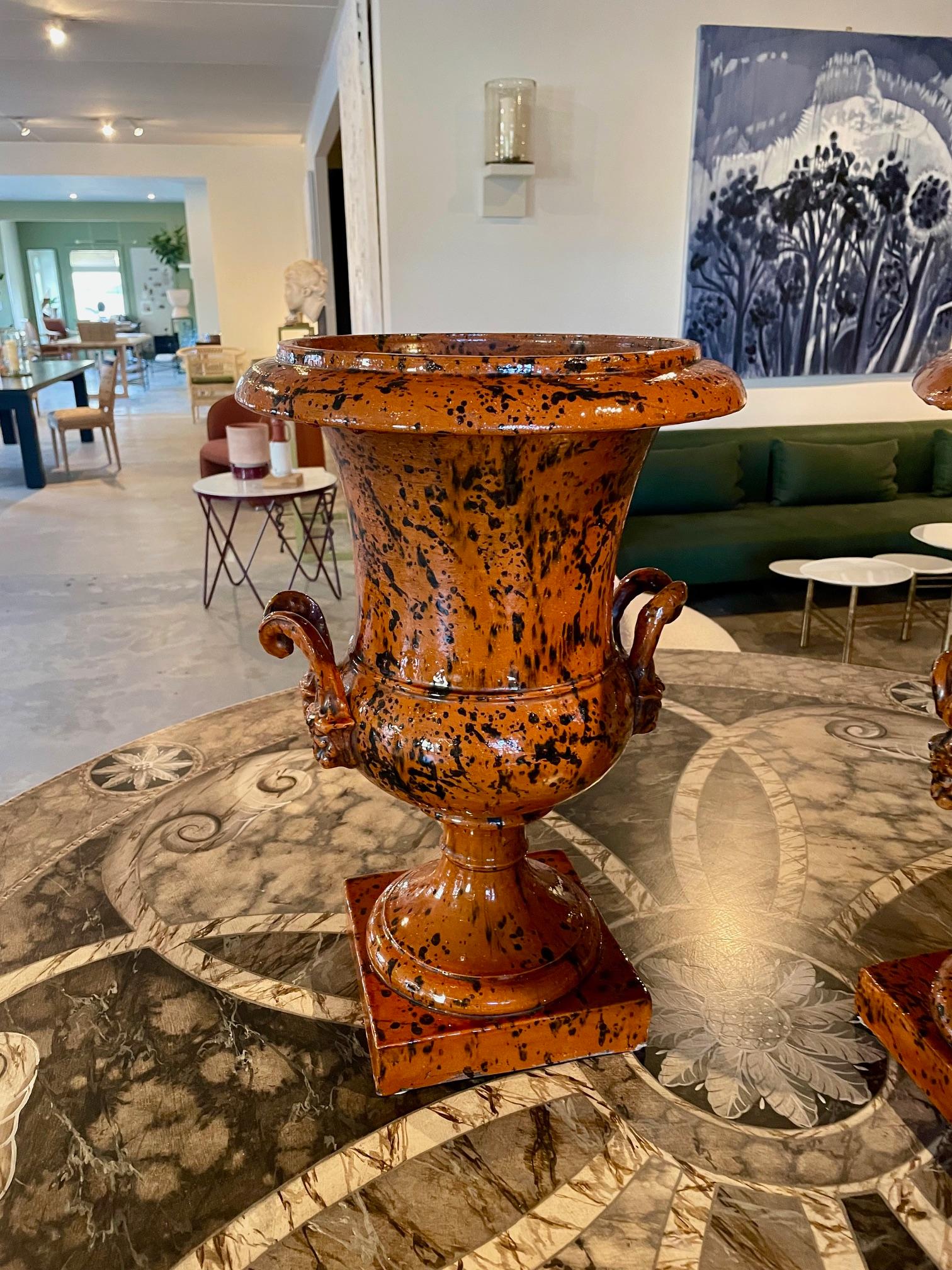 Grande urna in terracotta inglese del XIX secolo in vendita 1
