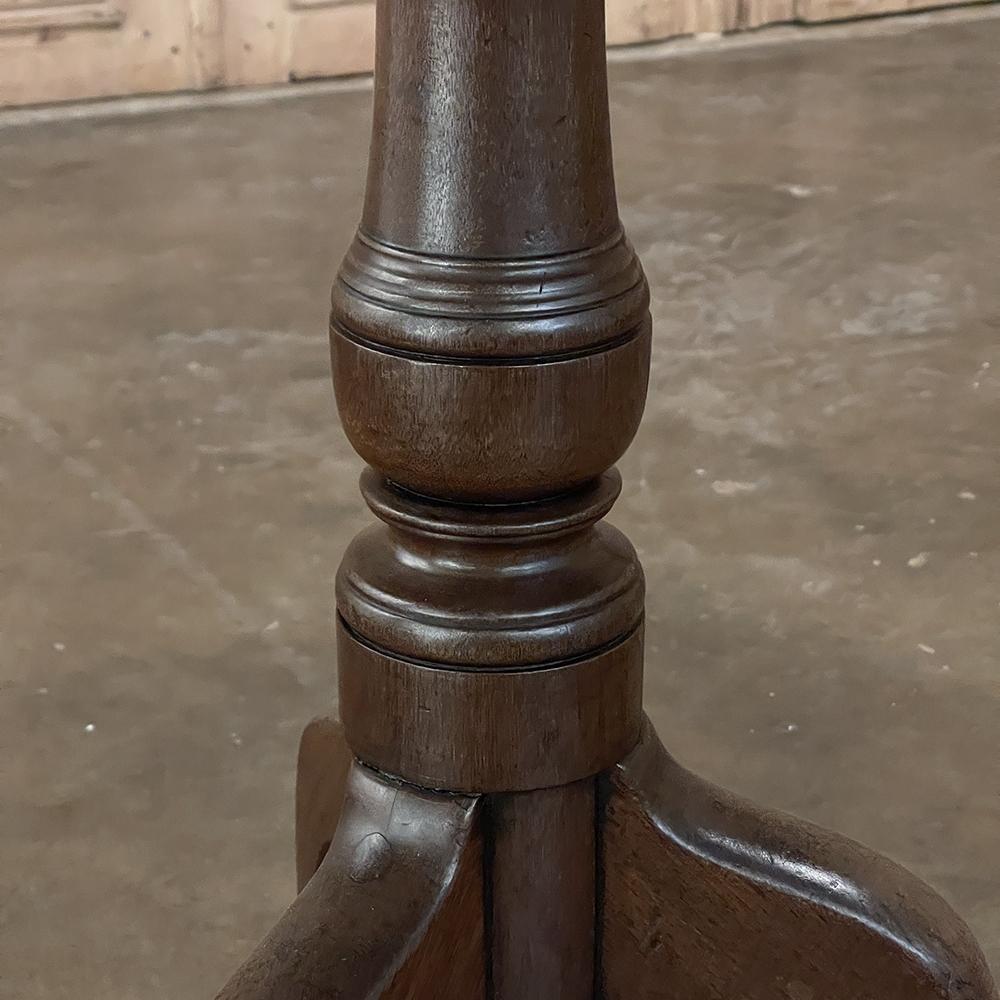 19th Century English Tilt-Top Walnut End Table For Sale 6