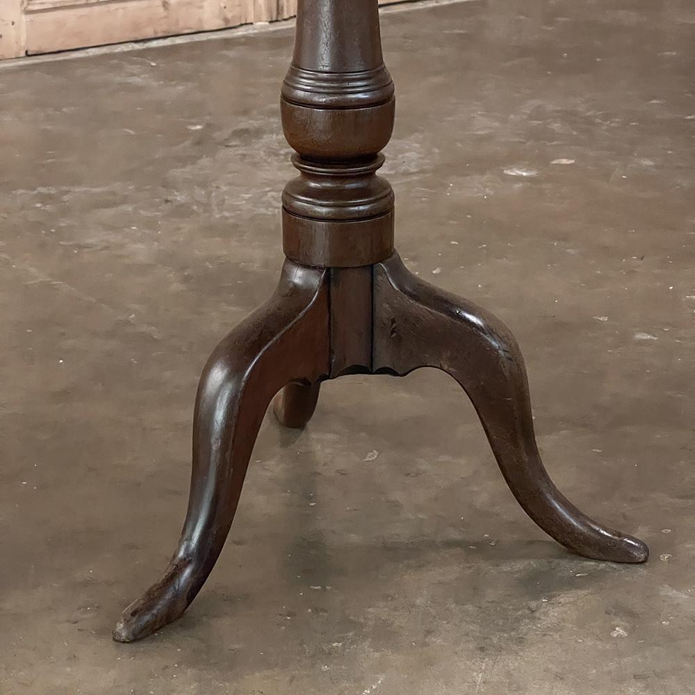19th Century English Tilt-Top Walnut End Table For Sale 4