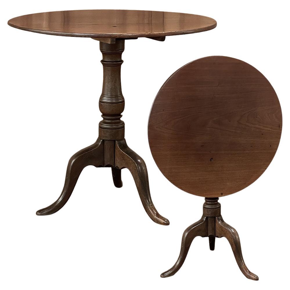 19th Century English Tilt-Top Walnut End Table For Sale