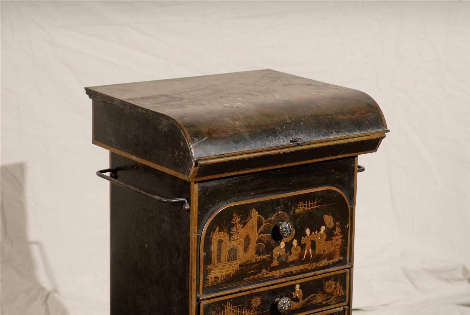19th Century English Tole Chinoiserie Toilette, Lid Lifts For Sale 4