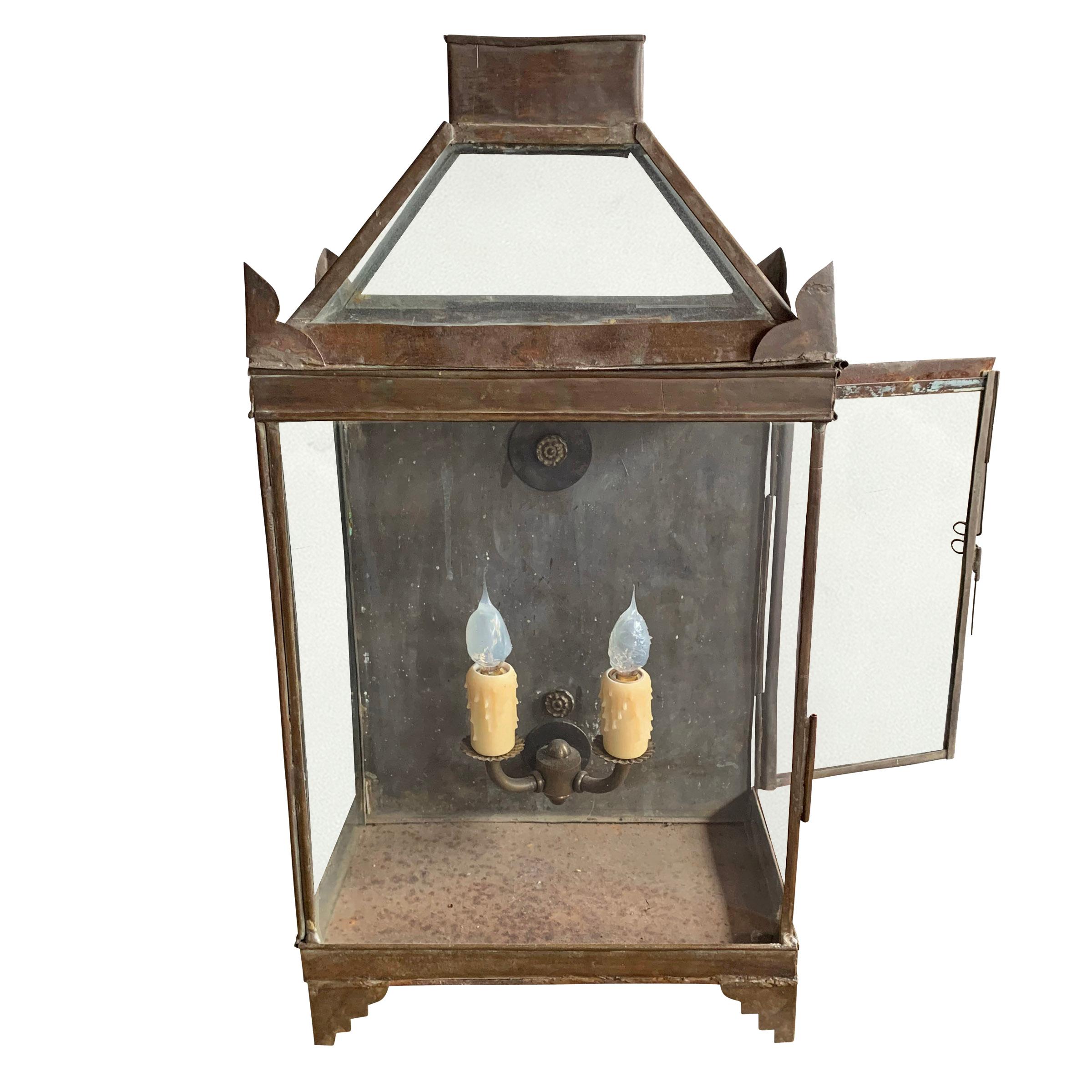 19th Century English Tole Lantern Sconce In Good Condition In Chicago, IL