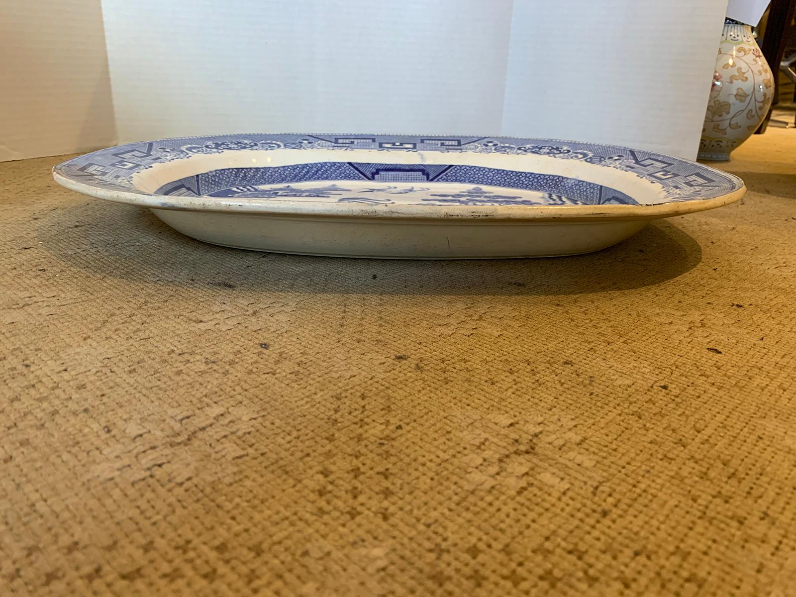 19th Century English Transfer Pearlware Blue Willow Charger / Meat Platter For Sale 2