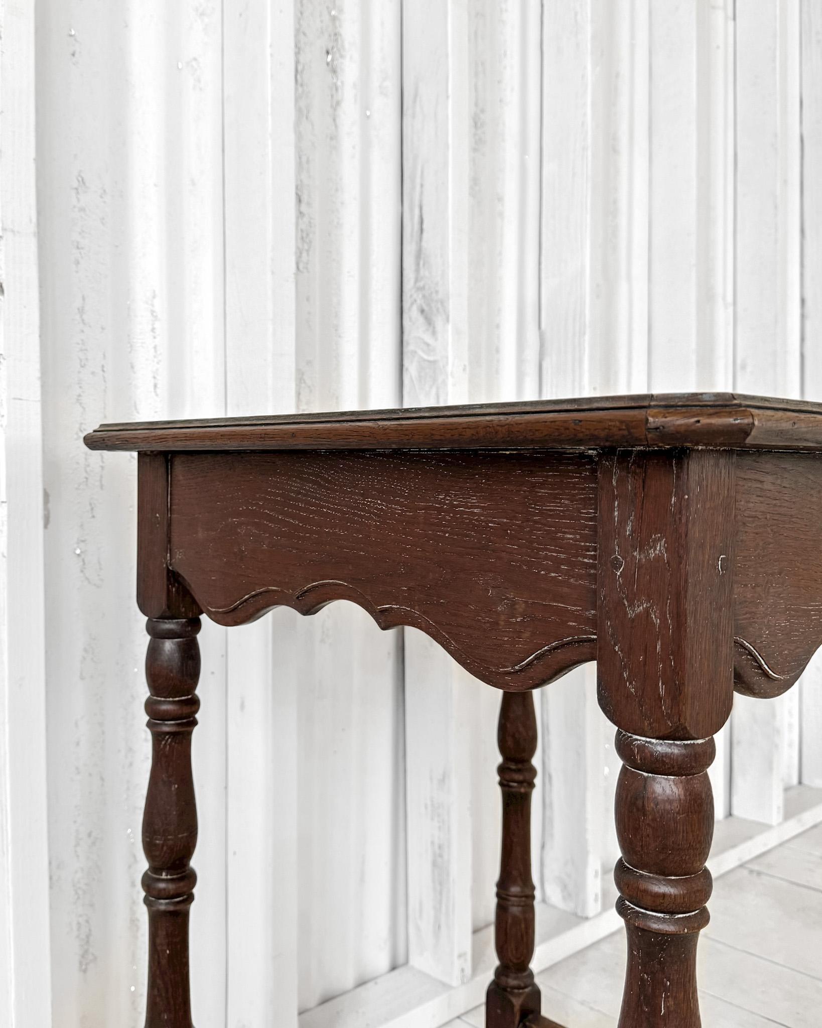 19th Century English Trestle Base Accent Table with Dark Stain For Sale 2