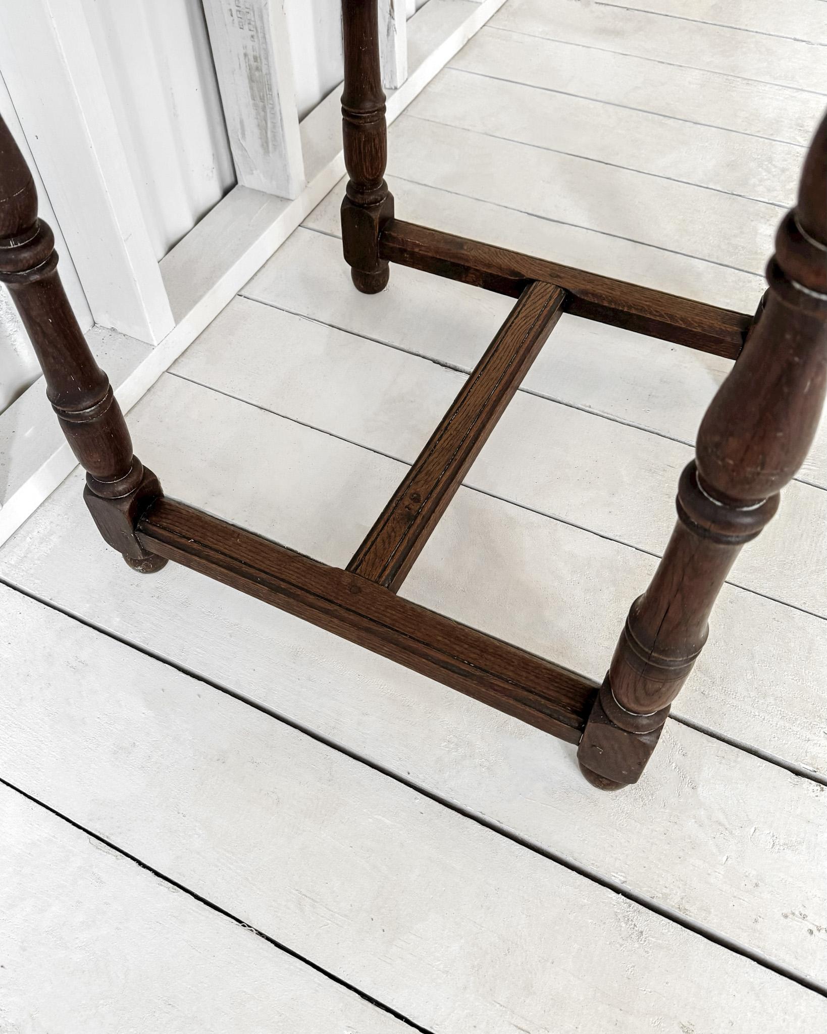 19th Century English Trestle Base Accent Table with Dark Stain For Sale 3