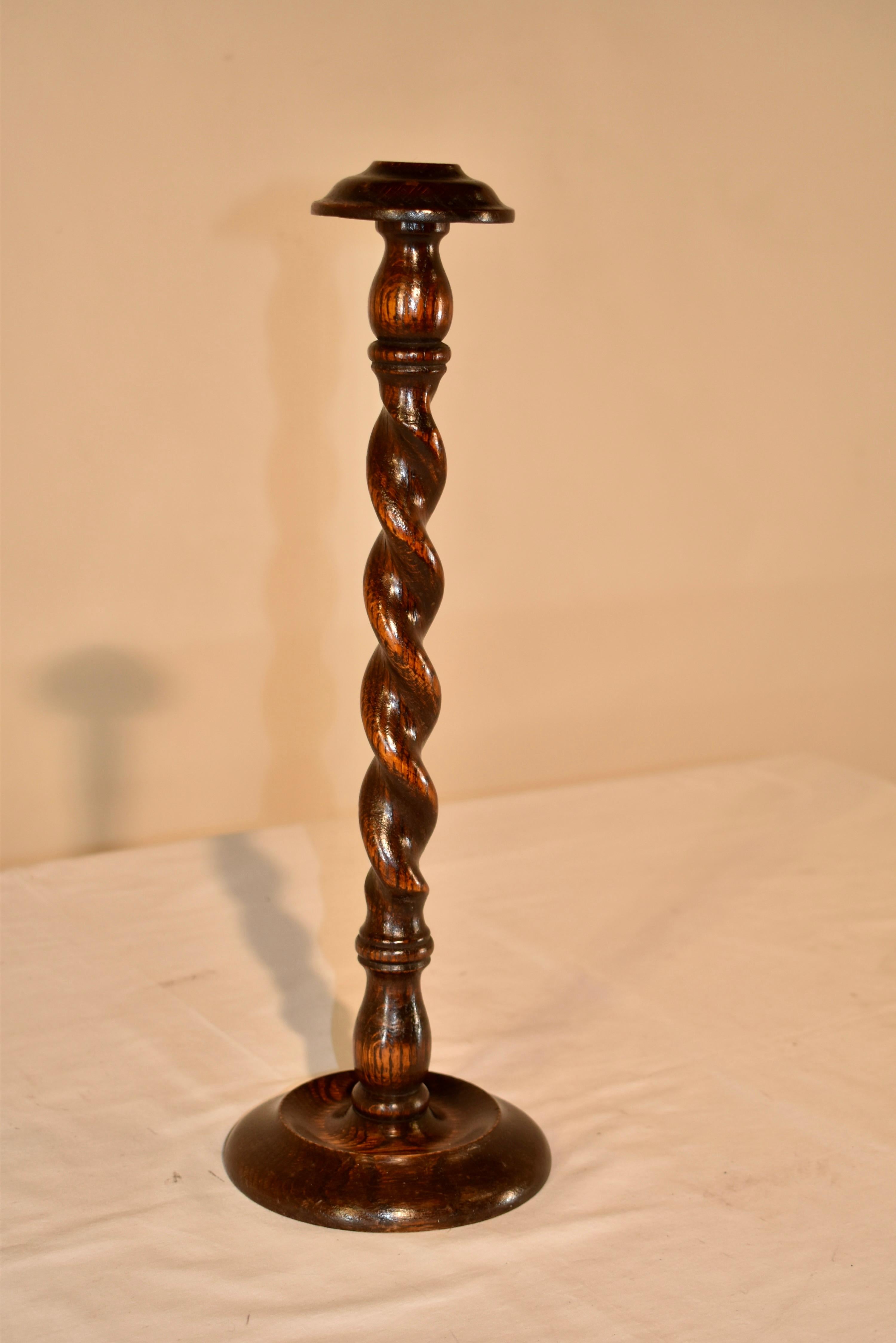 Oak 19th Century English Turned Hat Stand For Sale