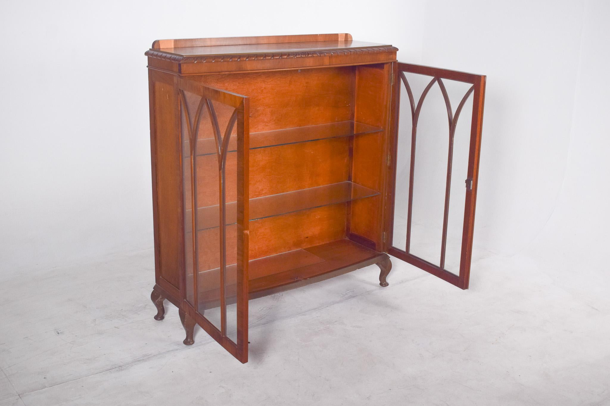 19th Century English Two-Door Display Cabinet in Light Wood For Sale 6