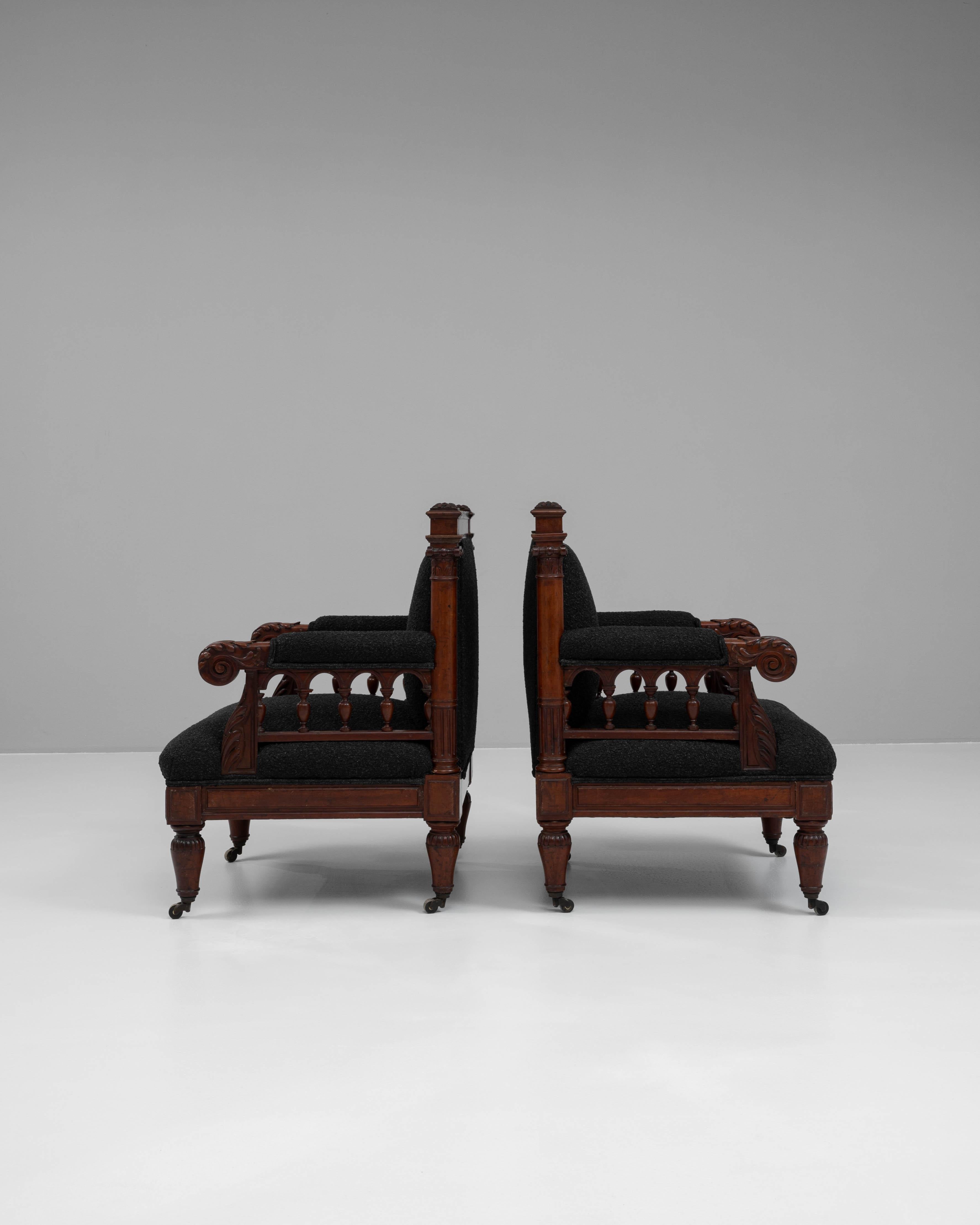 Pareja de sillones tapizados ingleses del siglo XIX Tapicería en venta