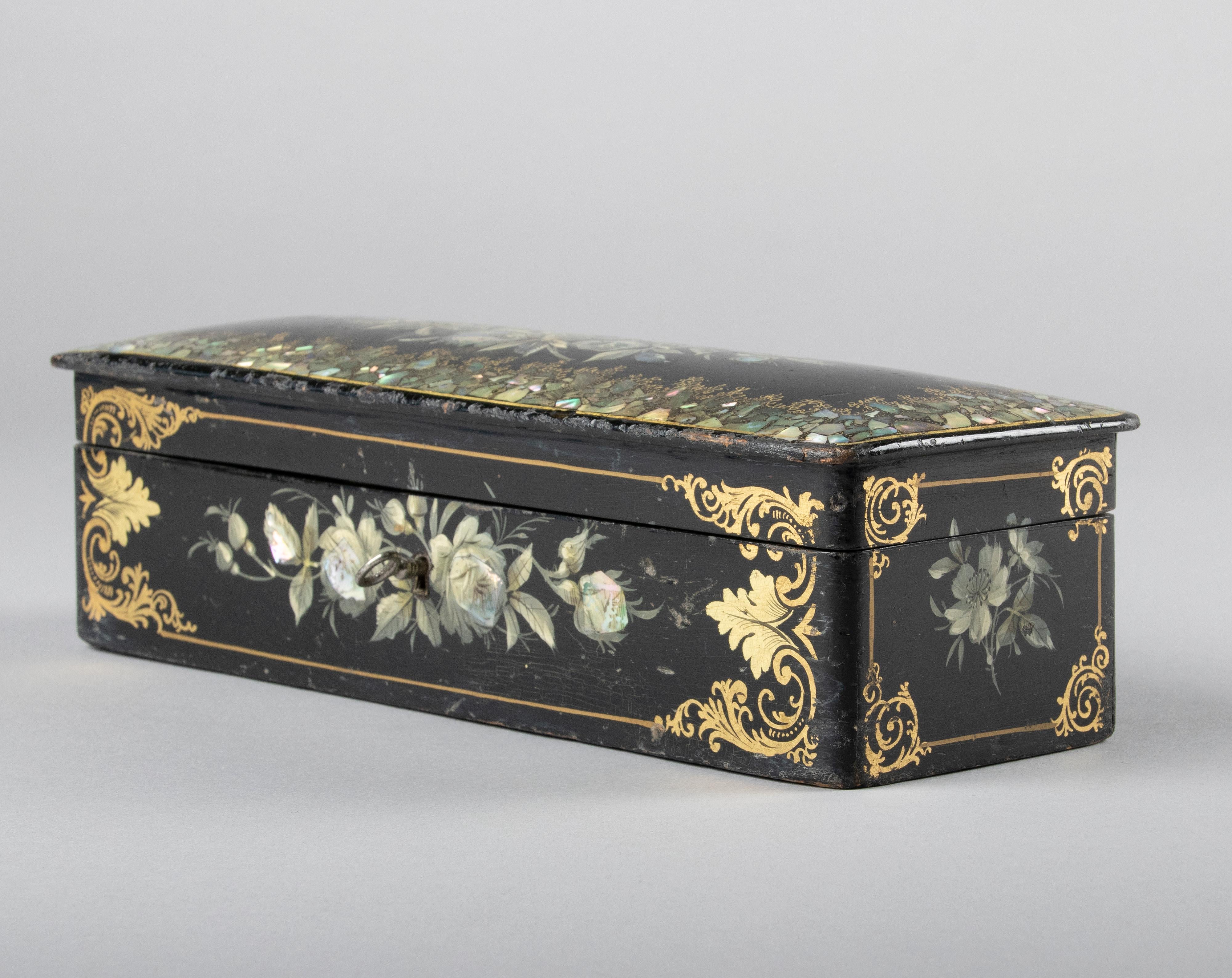 19th Century English Victorian Box 10