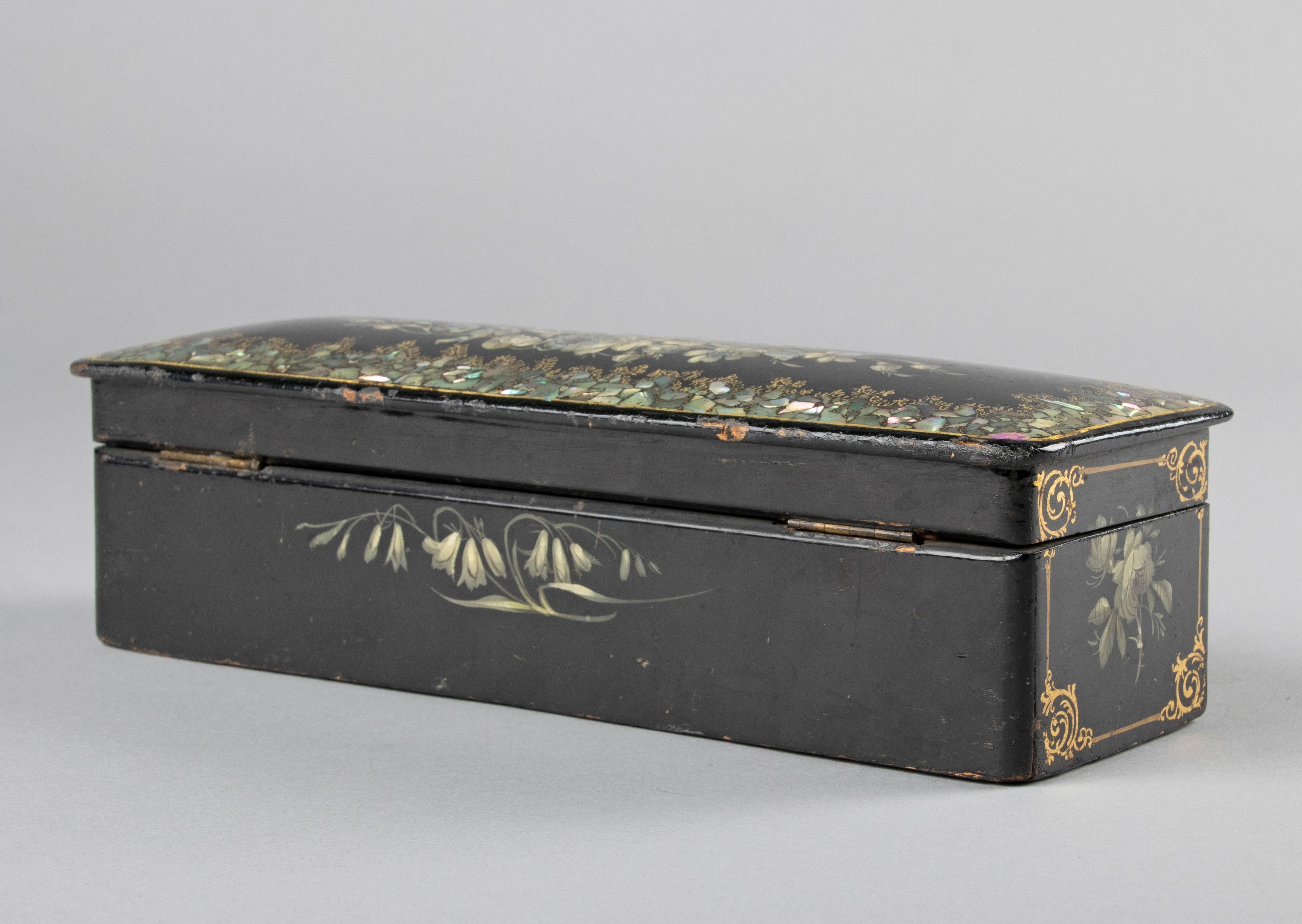 19th Century English Victorian Box 13