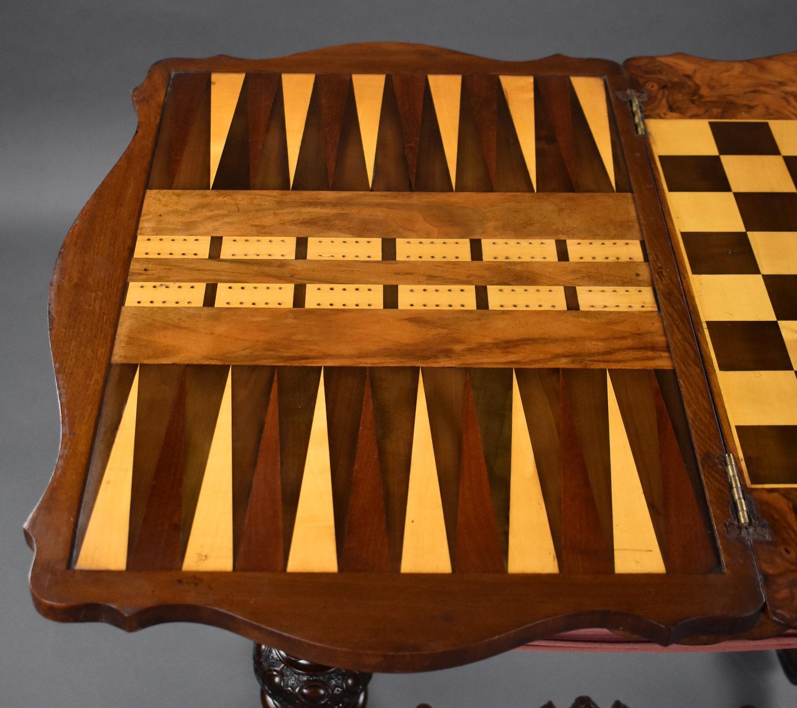 Englischer viktorianischer Spieltisch aus Wurzelnussholz aus dem 19. Jahrhundert im Angebot 14