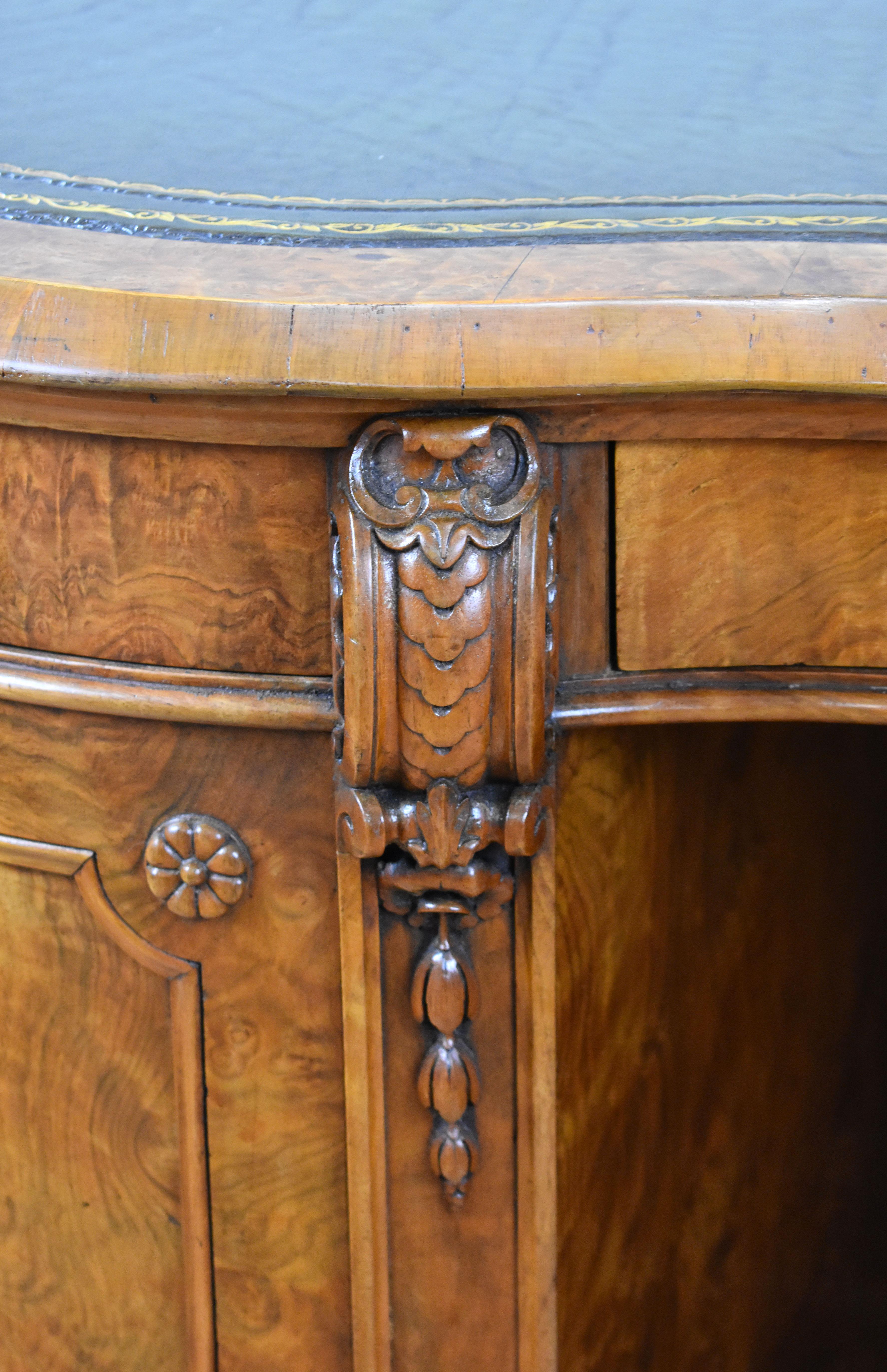 19th Century English Victorian Burr Walnut Kidney Shaped Writing Desk 11