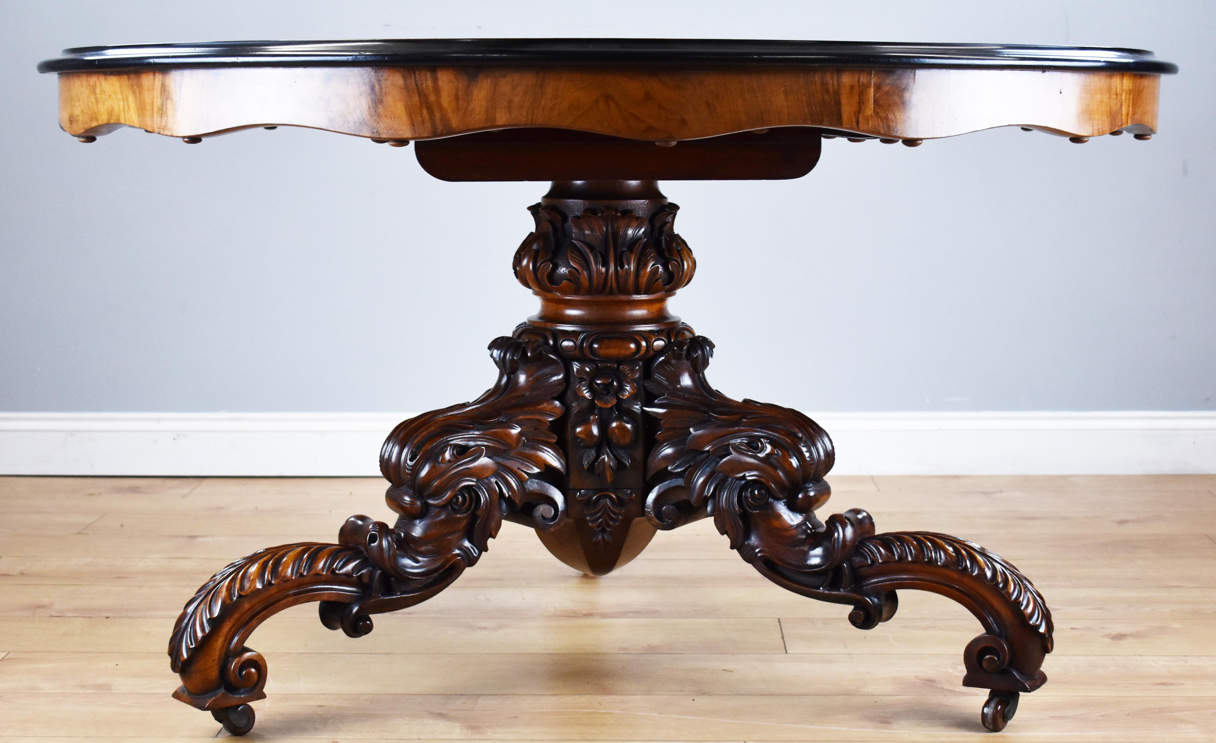 19th Century English Victorian Burr Walnut & Marquetry Circular Breakfast Table For Sale 11