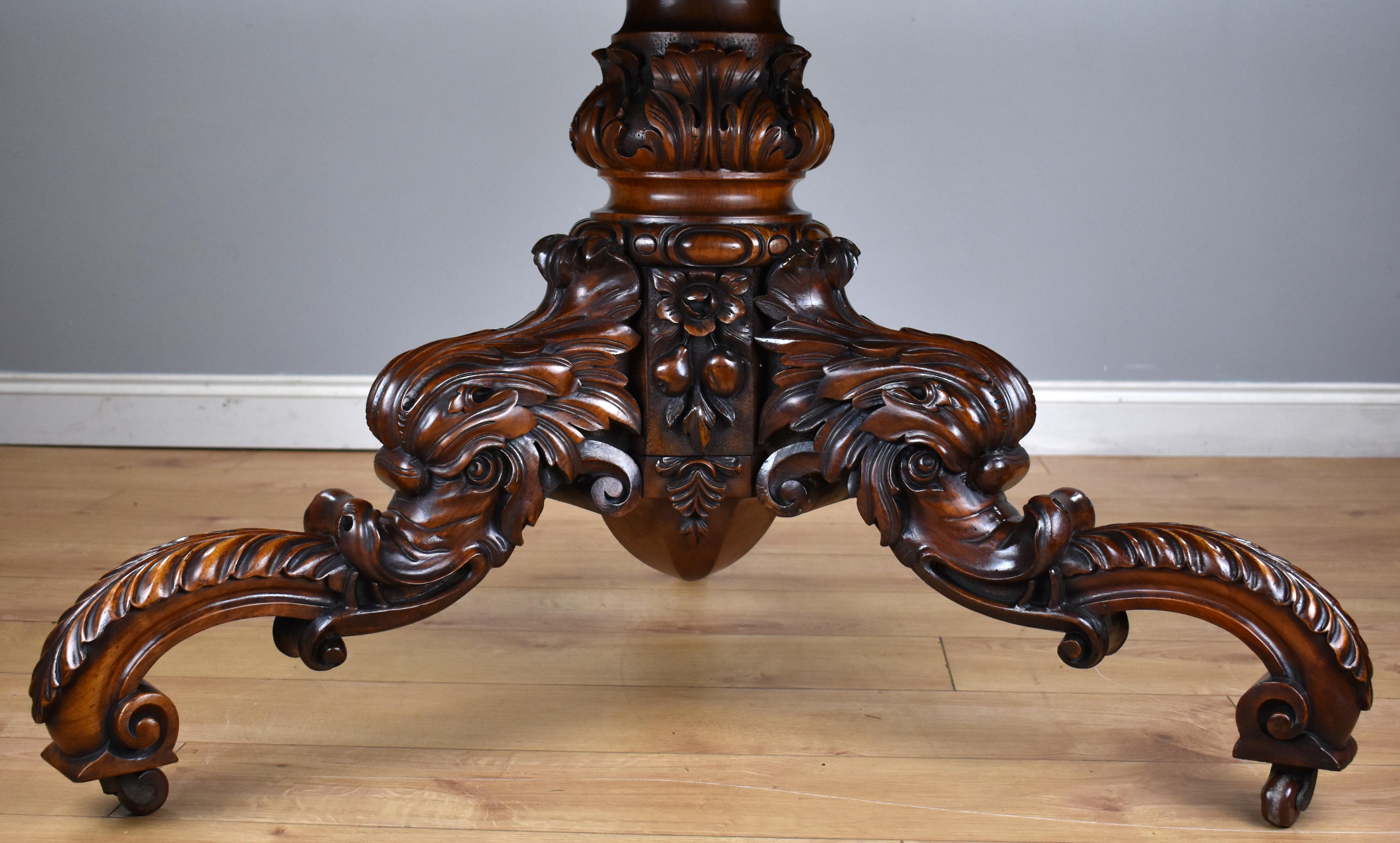 19th Century English Victorian Burr Walnut & Marquetry Circular Breakfast Table For Sale 12