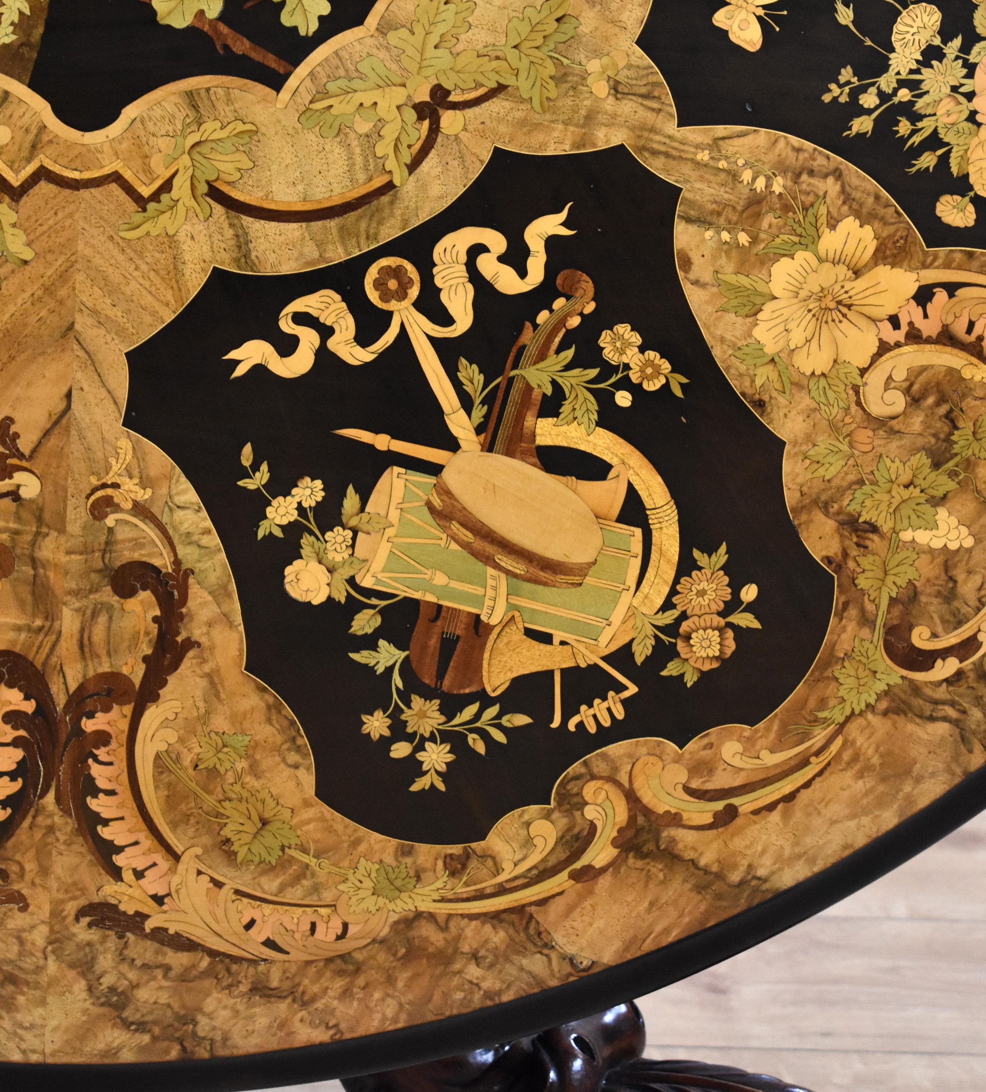 Table à déjeuner circulaire en ronce de noyer et marqueterie, 19e siècle, Angleterre en vente 1