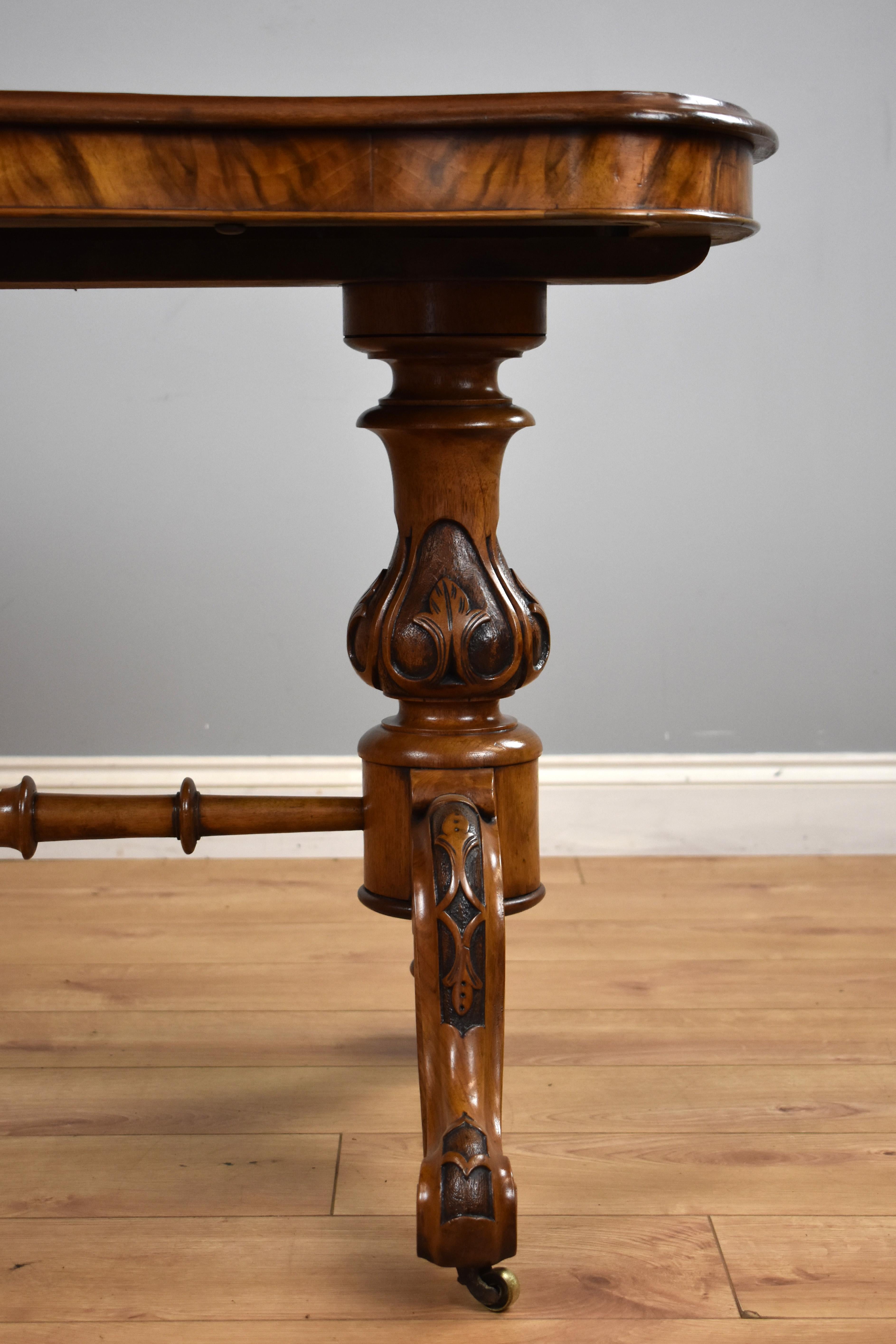 19th Century English Victorian Burr Walnut Table For Sale 3