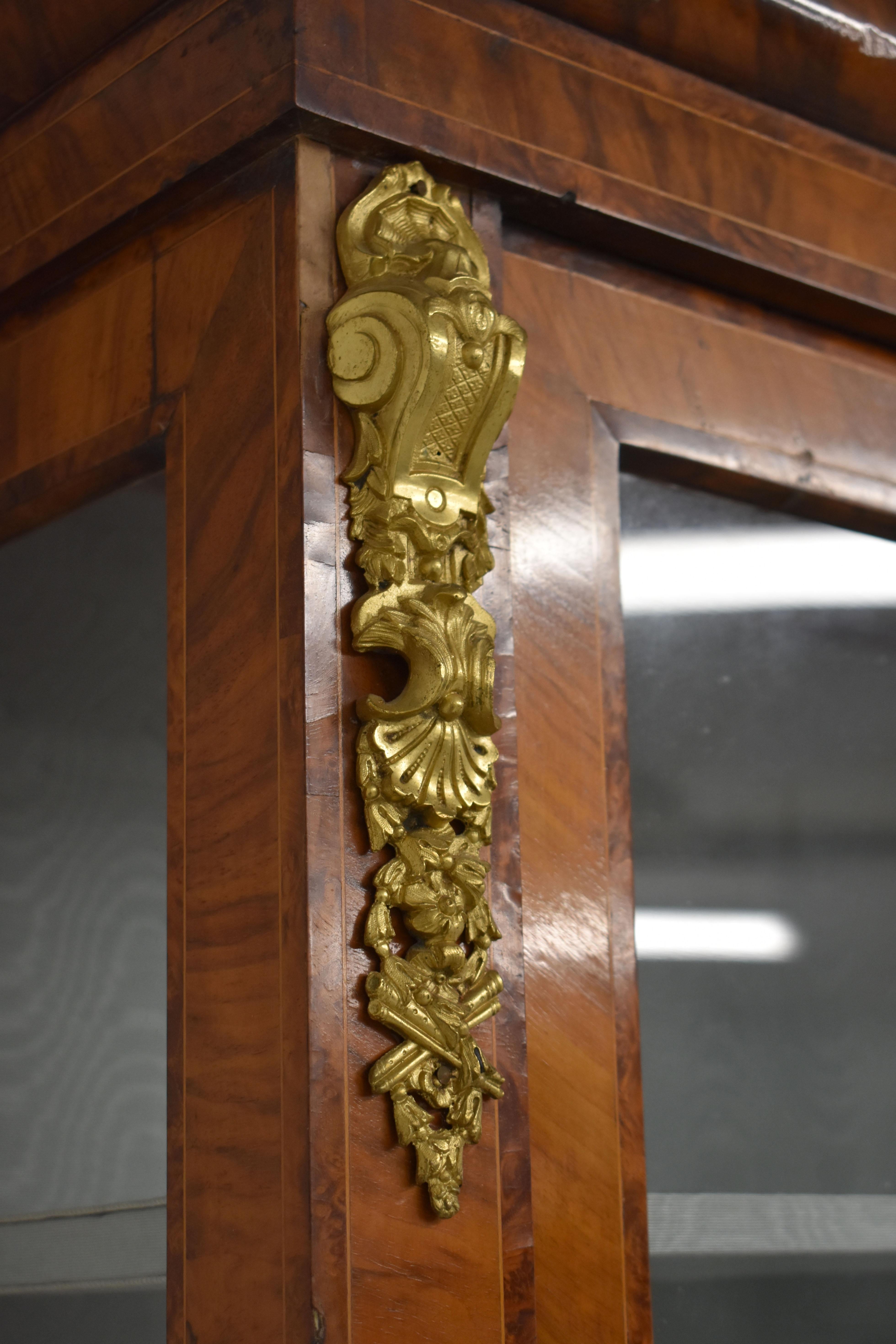 19th Century English Victorian Burr Walnut Two-Door Bookcase 1