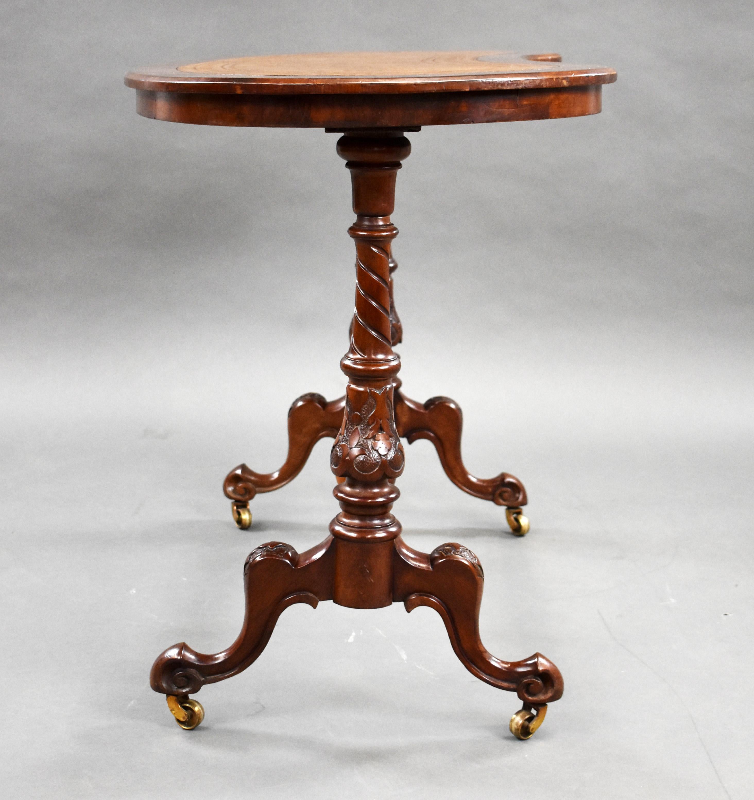 19th Century English Victorian Burr Walnut Writing Table For Sale 1