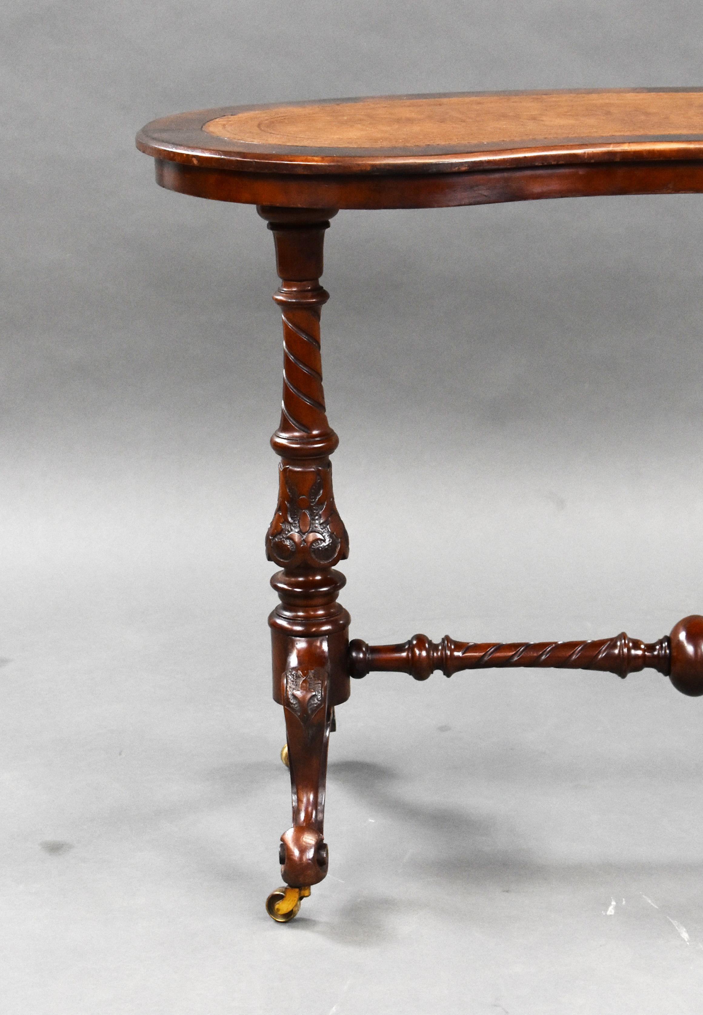 19th Century English Victorian Burr Walnut Writing Table For Sale 4