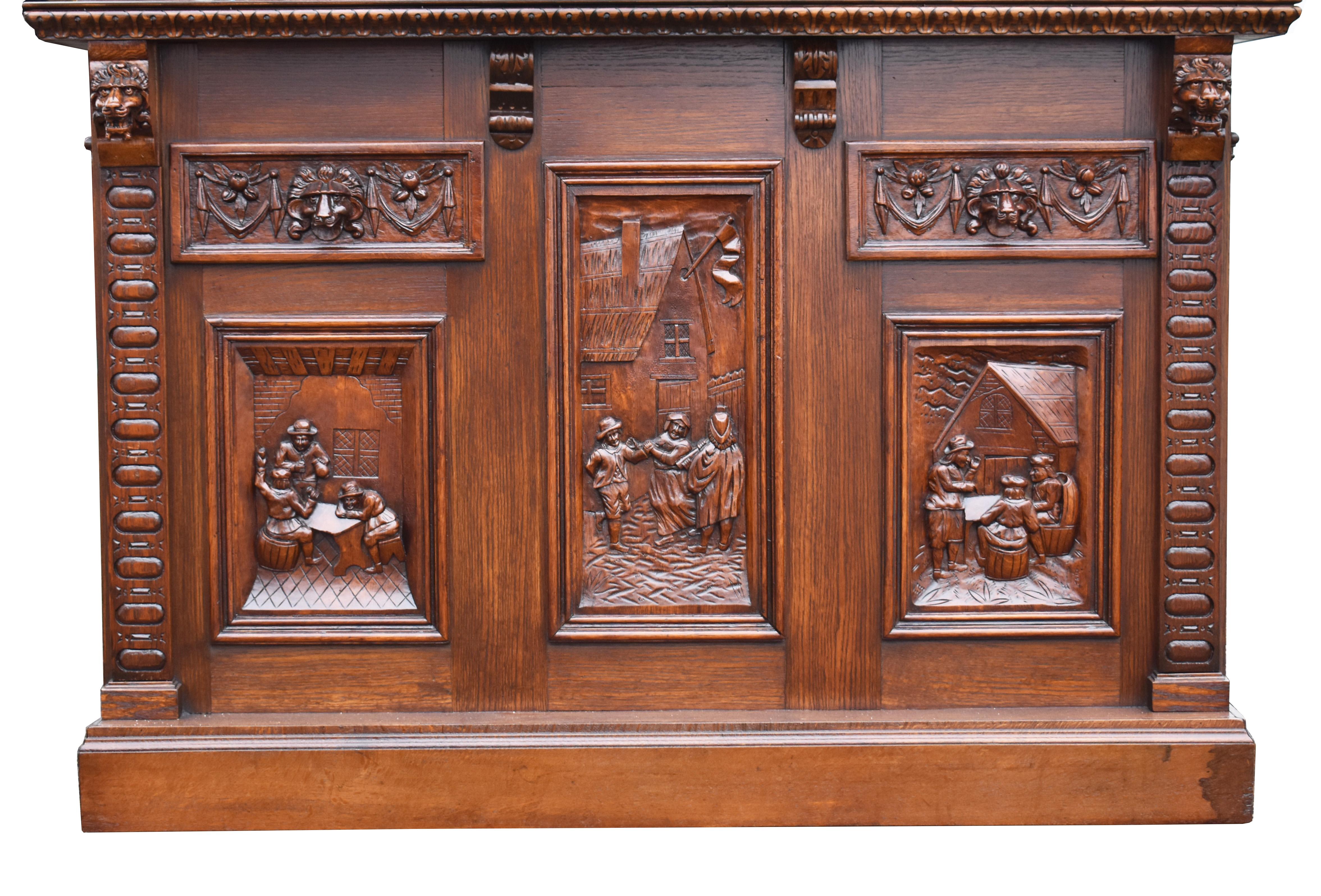 European 19th Century English Victorian Carved Oak Front and Back Bar