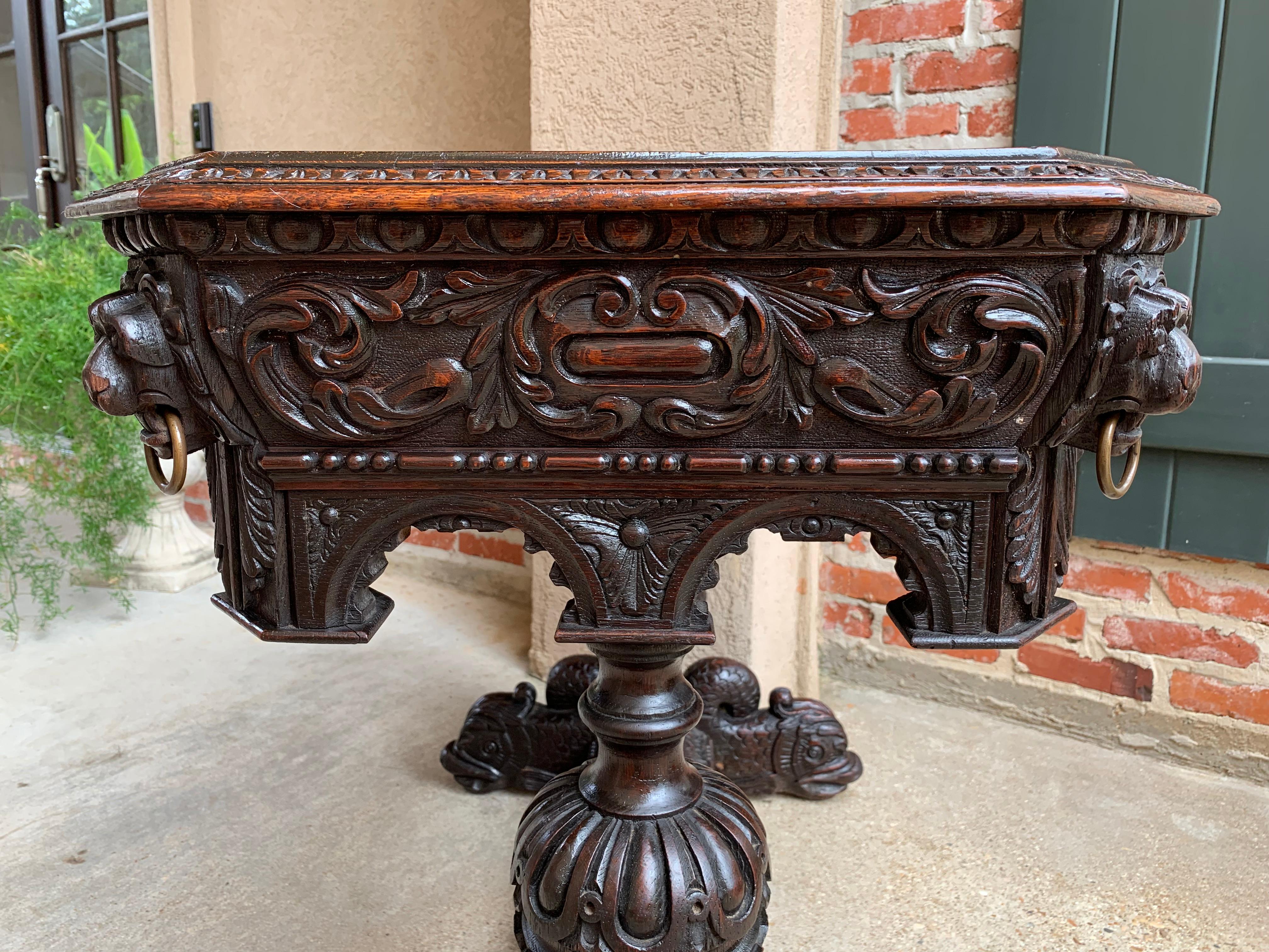 19th century English Victorian Carved Oak Library Table Desk Renaissance Gothic In Good Condition In Shreveport, LA