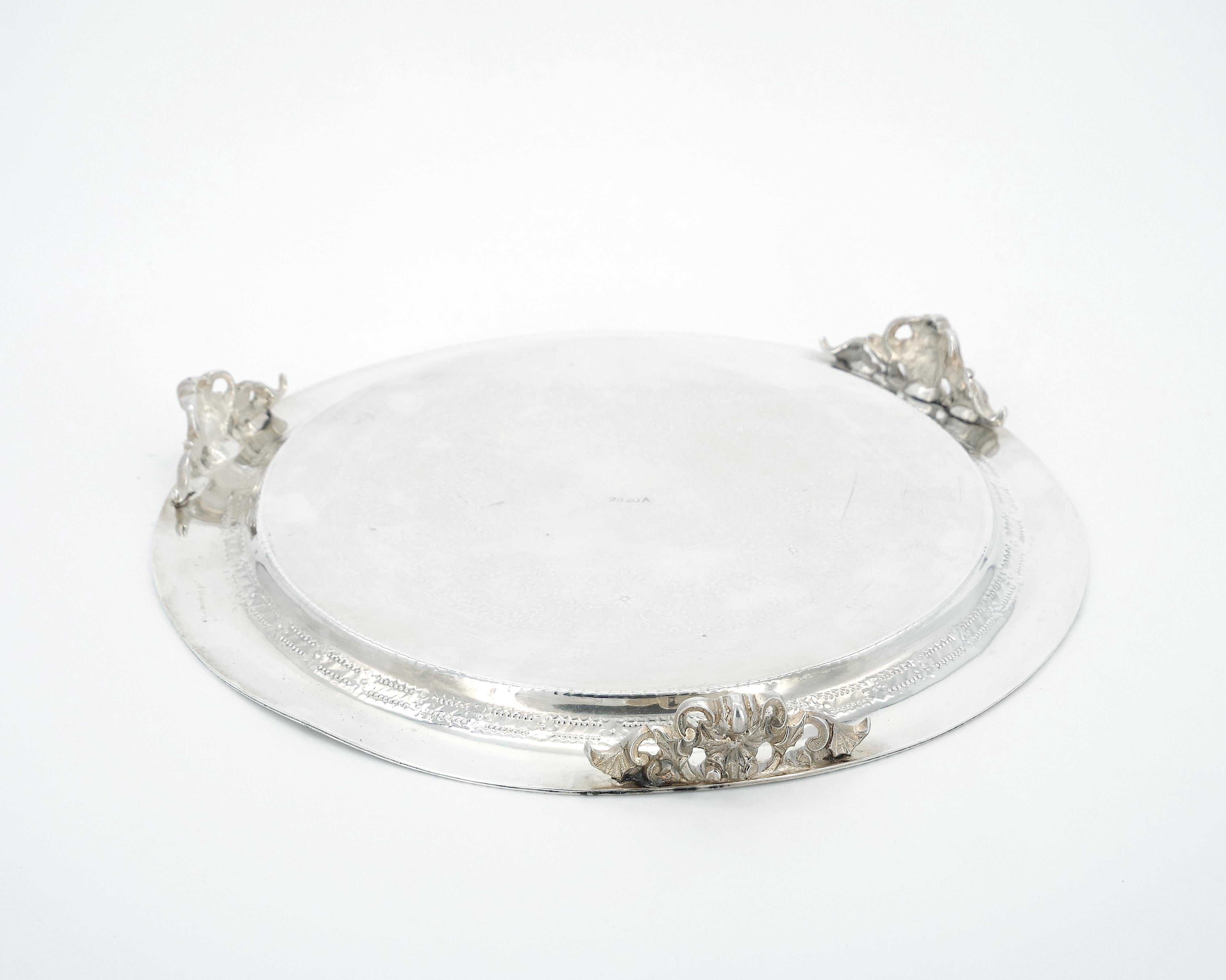 Silver Plate 19th Century English Victorian Circular Silverplate Salver For Sale