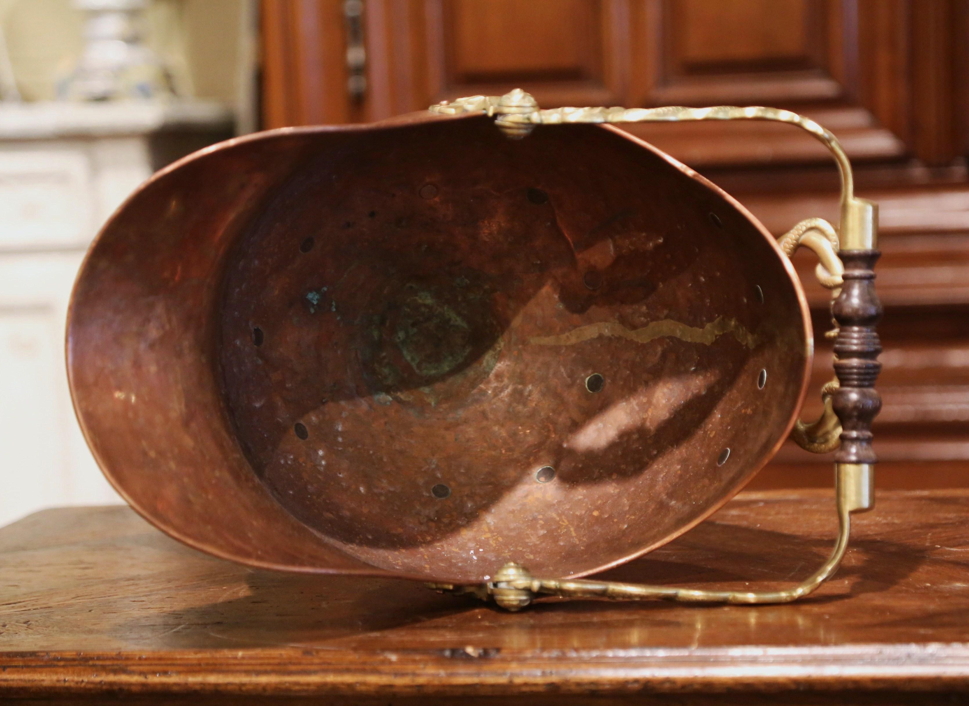19th Century English Victorian Copper and Brass Coal Bucket with Dual Handles 6