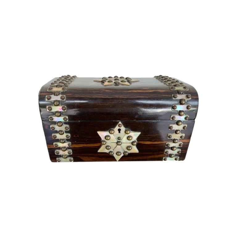 19th Century English Victorian Cormandel Mother of Pearl Tea Caddy, circa 1850 For Sale