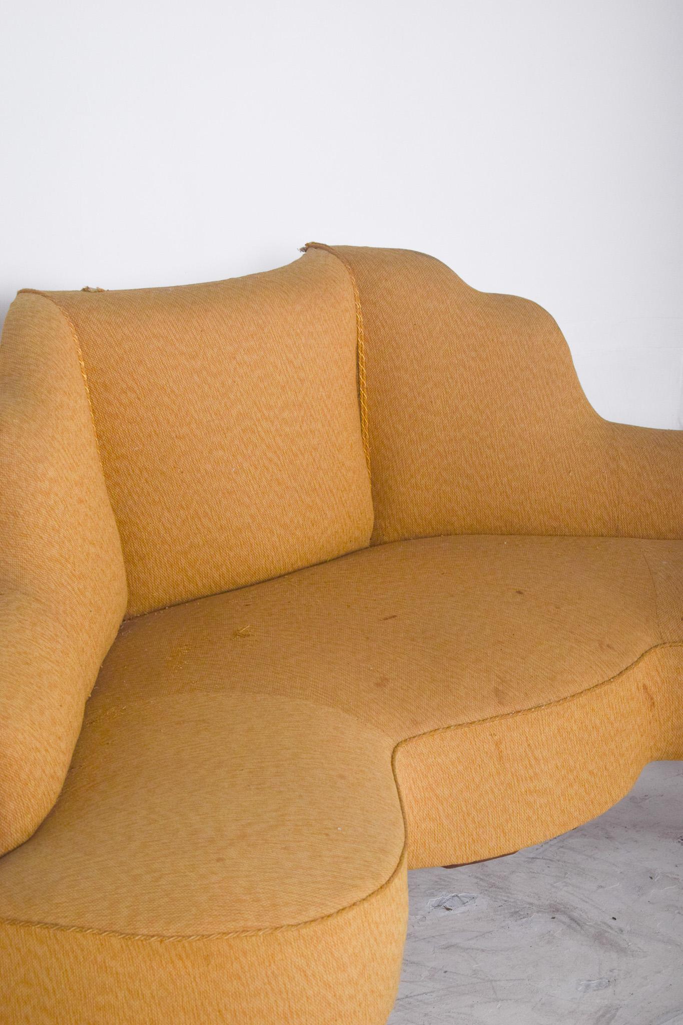 Fabric 19th Century English Victorian Corner Sofa in Mahogany For Sale