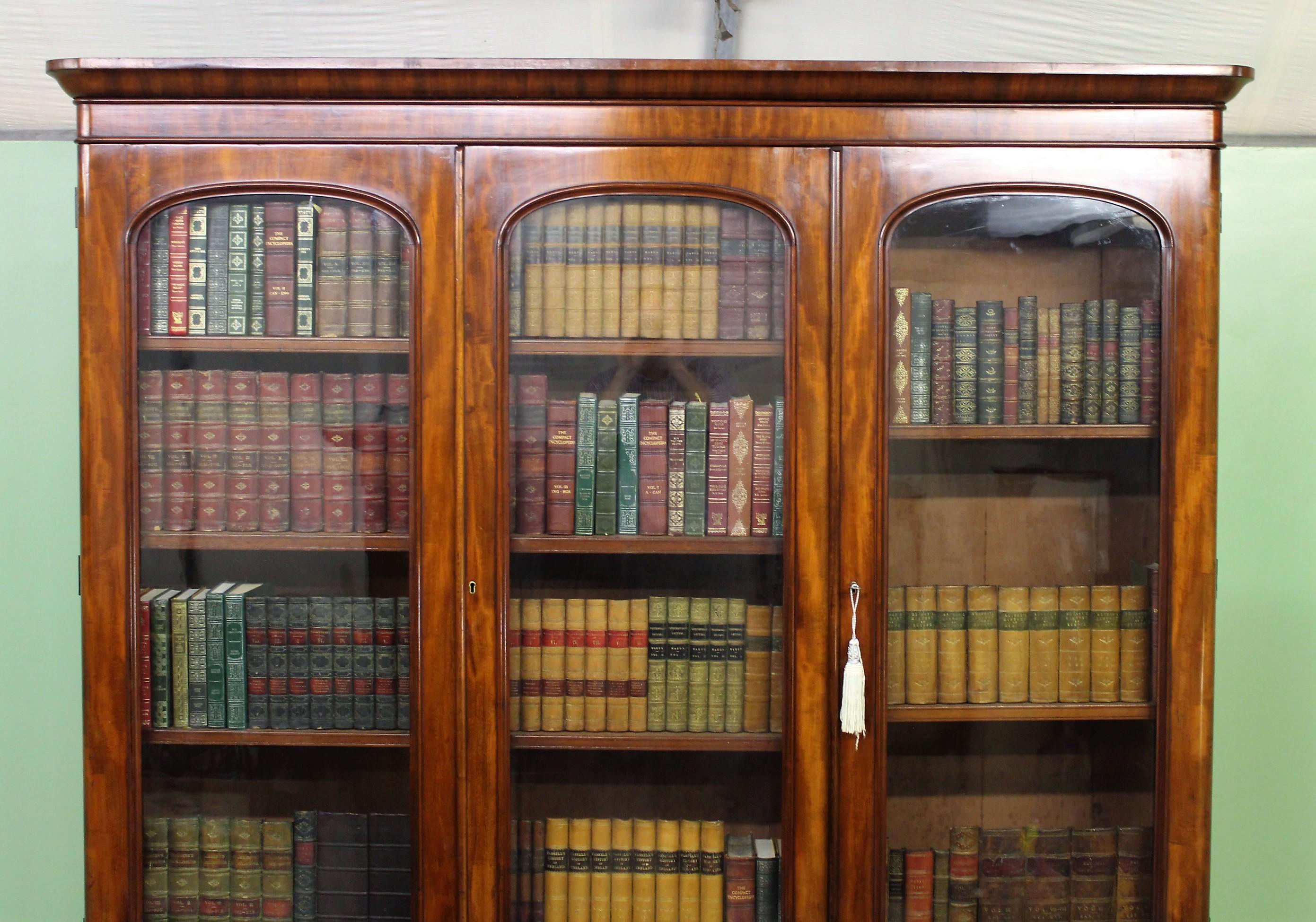 19th Century English Victorian Figured Mahogany Library Bookcase 5