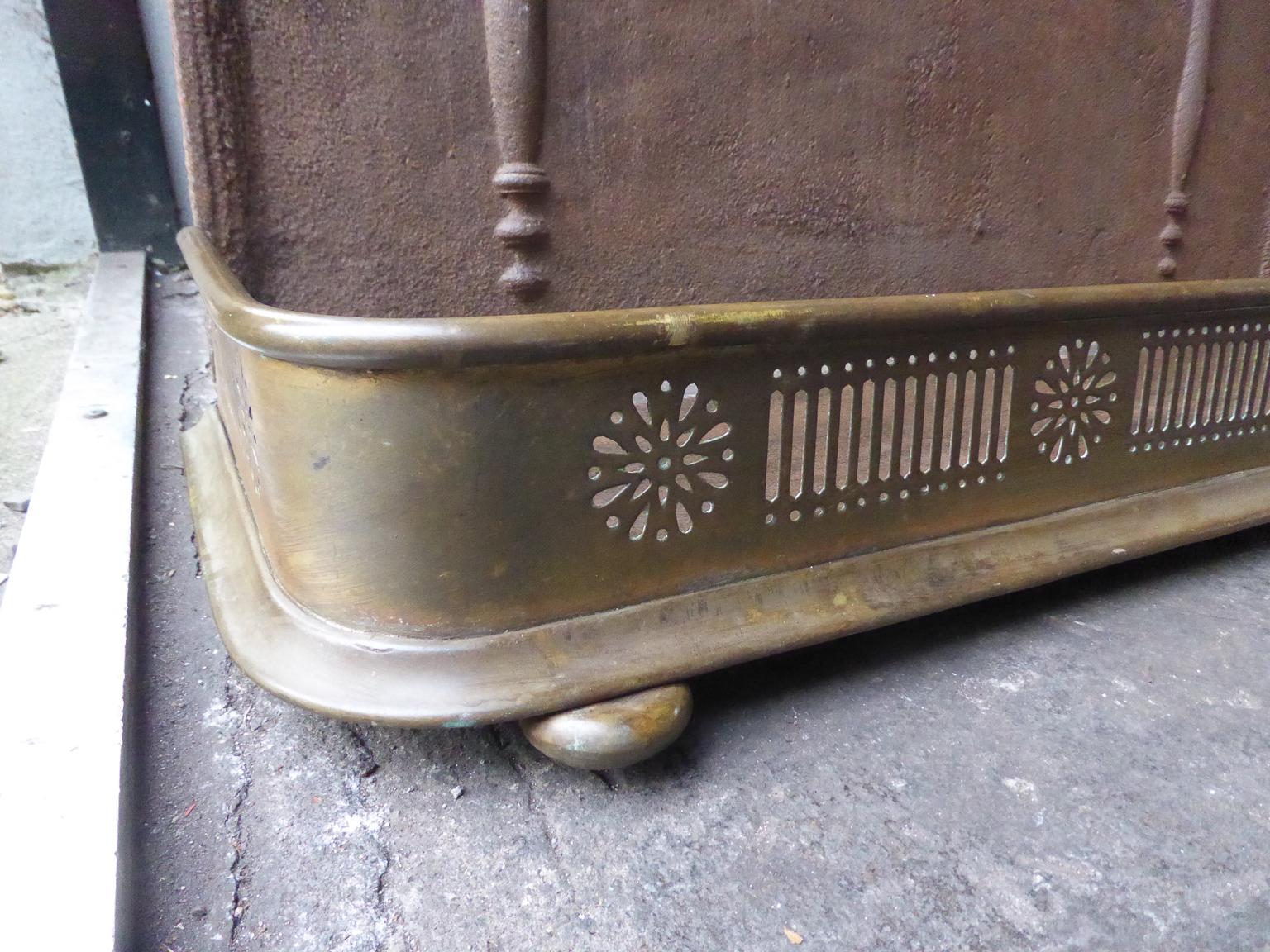 Brass 19th Century English Victorian Fireplace Fender or Fire Fender For Sale