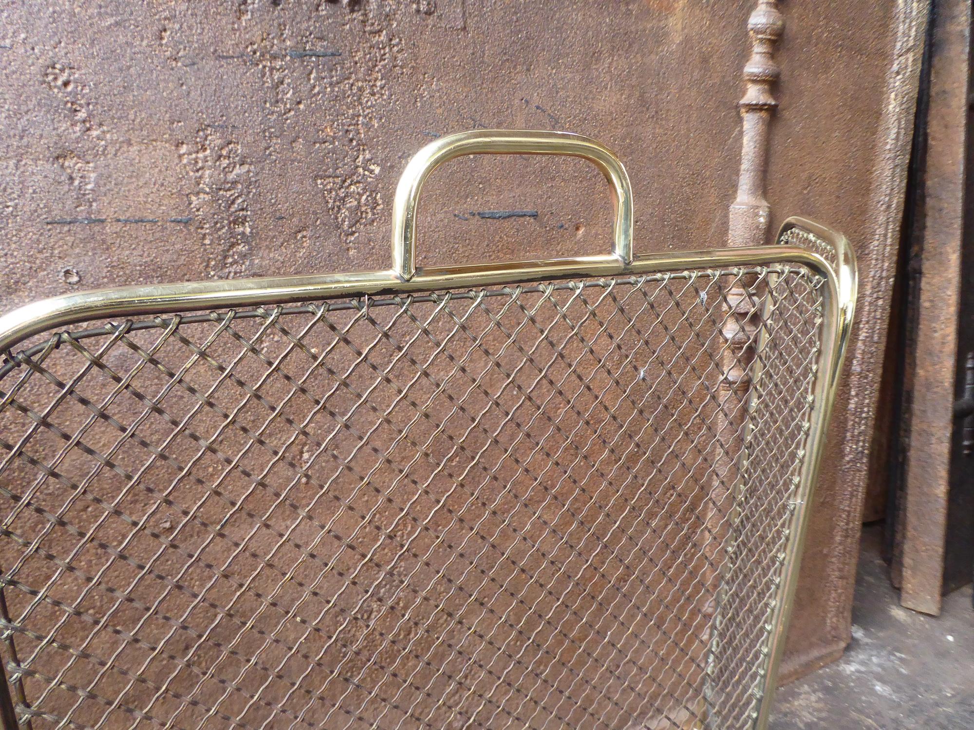 19th Century English Victorian Fireplace Screen or Fire Screen In Good Condition In Amerongen, NL