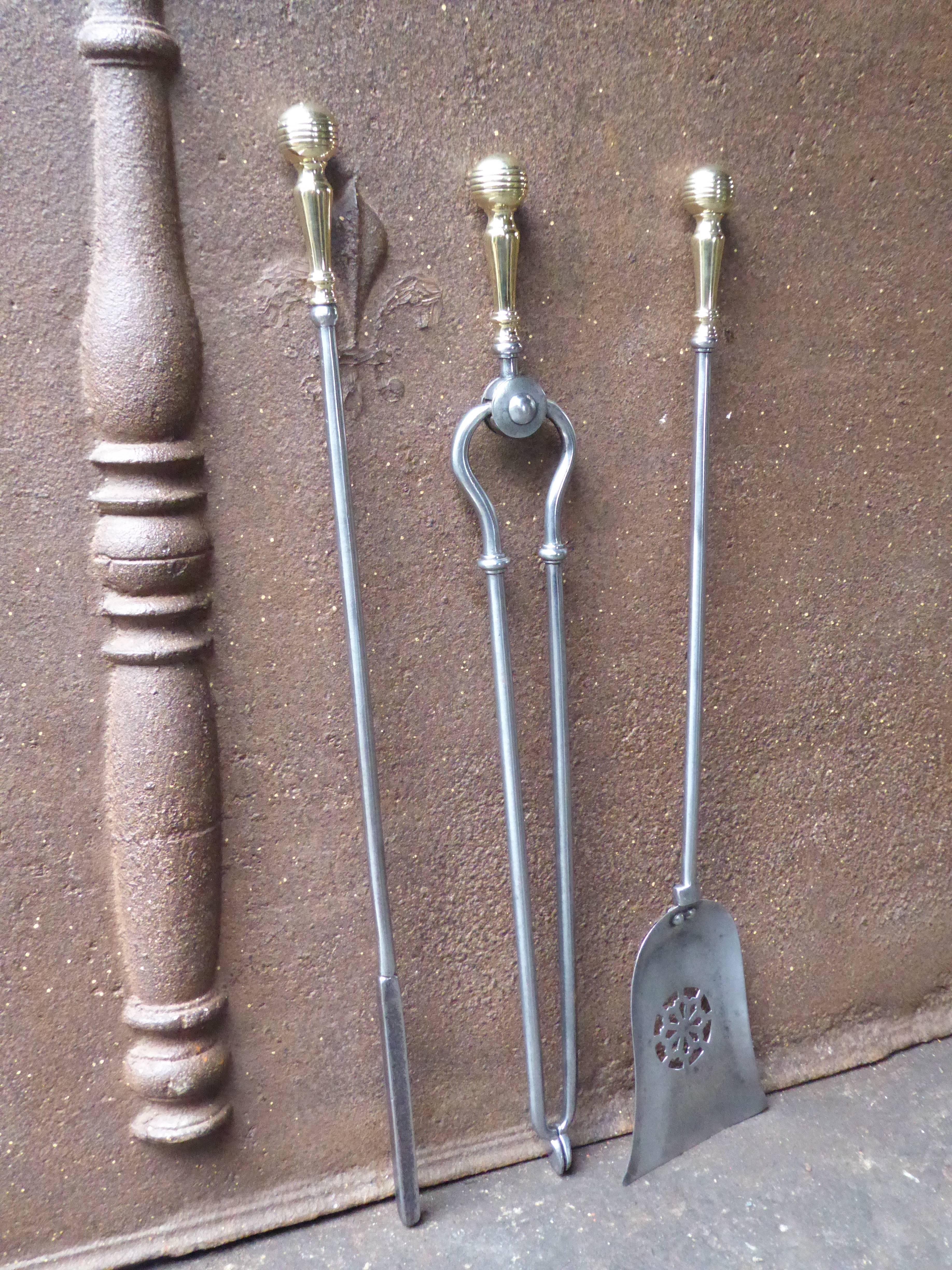 Victorien Outils de cheminée ou outils de cheminée victoriens anglais du 19e siècle en vente