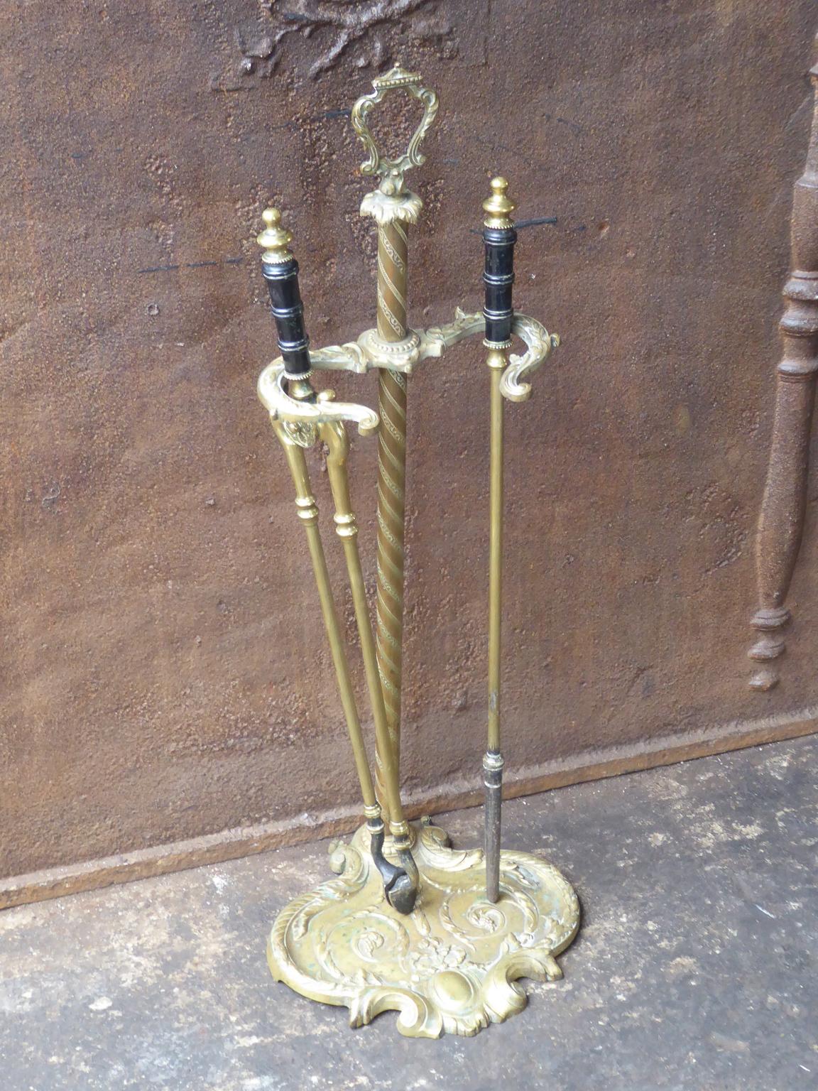 19th Century English Victorian Fireplace Tool Set or Companion Set In Good Condition In Amerongen, NL