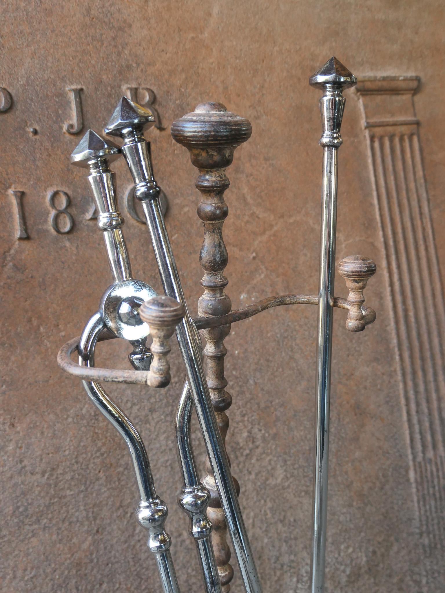 19th Century English Victorian Fireplace Tools or Companion Set For Sale 3