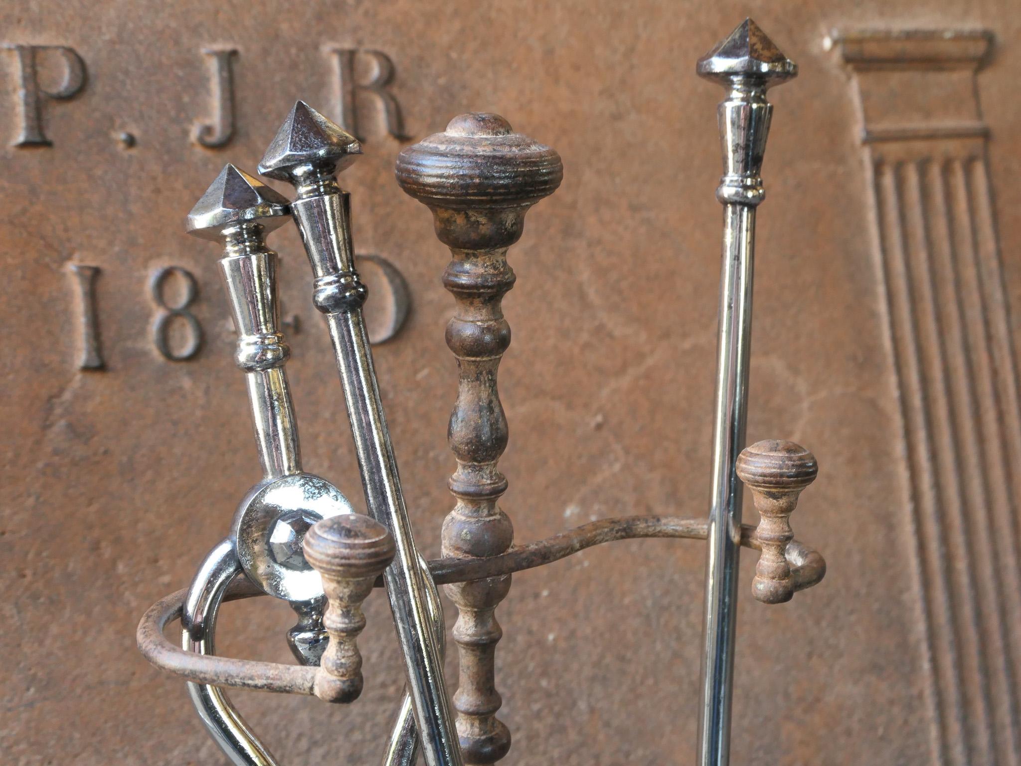 19th Century English Victorian Fireplace Tools or Companion Set For Sale 4