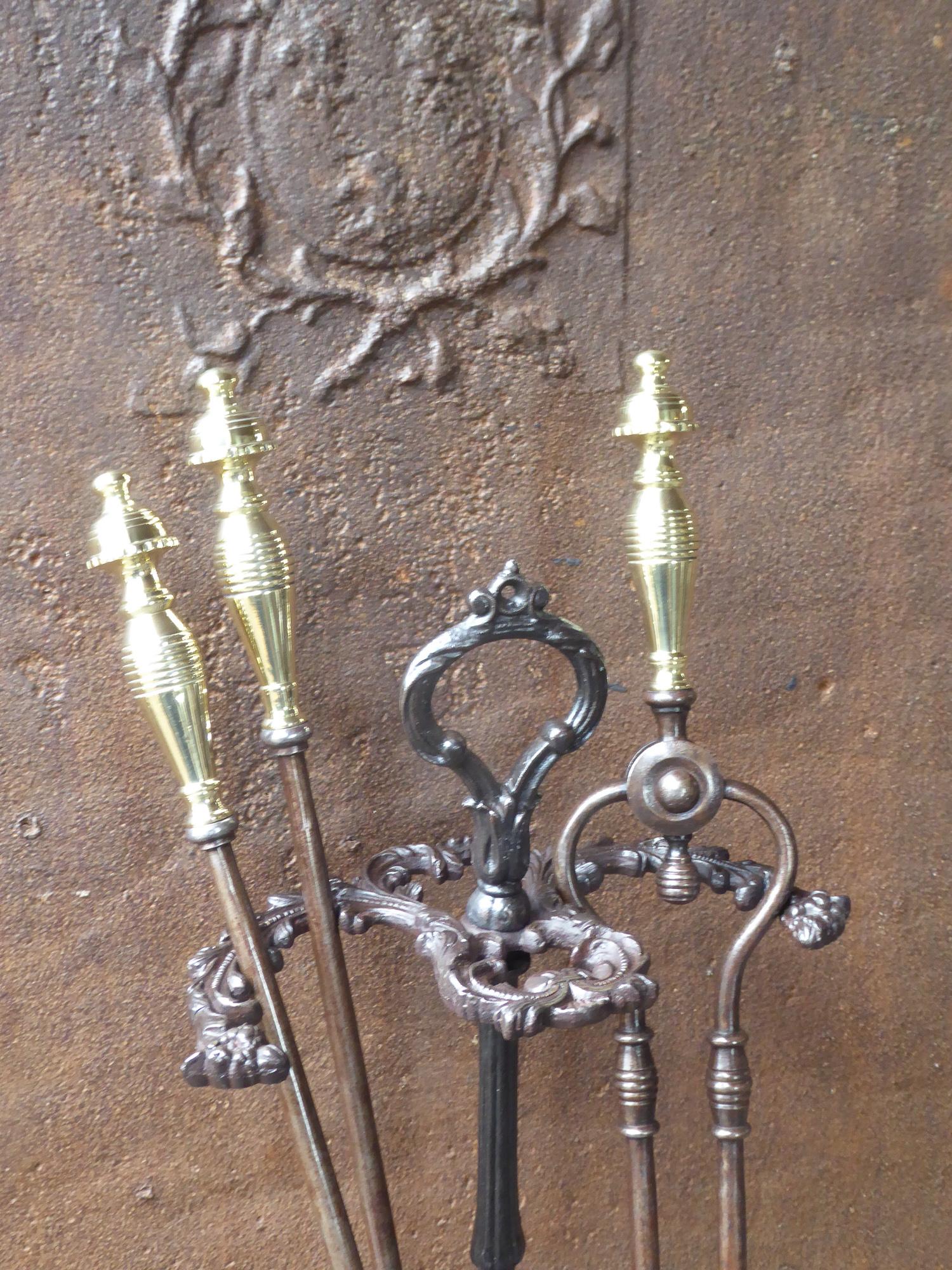 English Victorian Fireplace Tools or Fire Tools, 19th Century 4